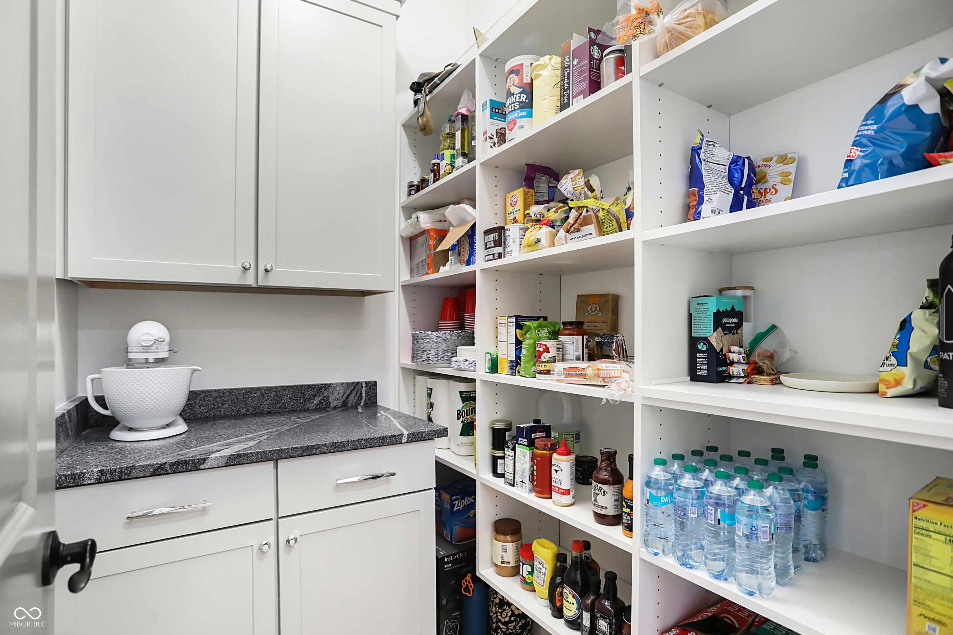 14991 Oak Hollow Lane W