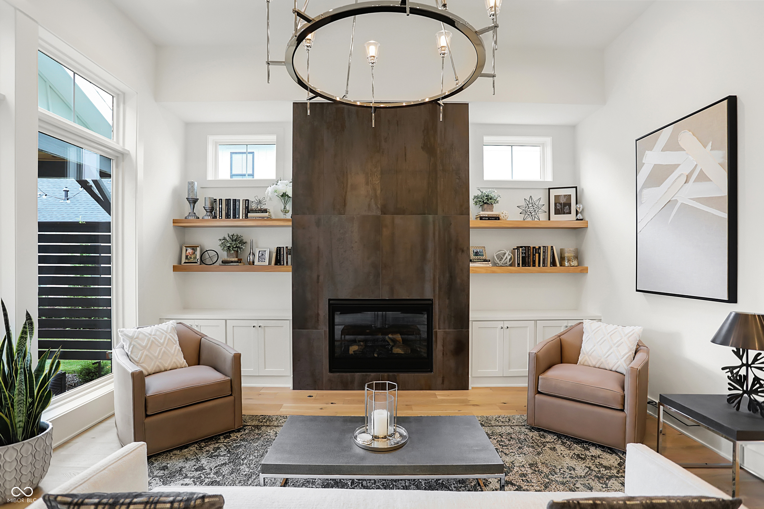 14991 Oak Hollow Lane W