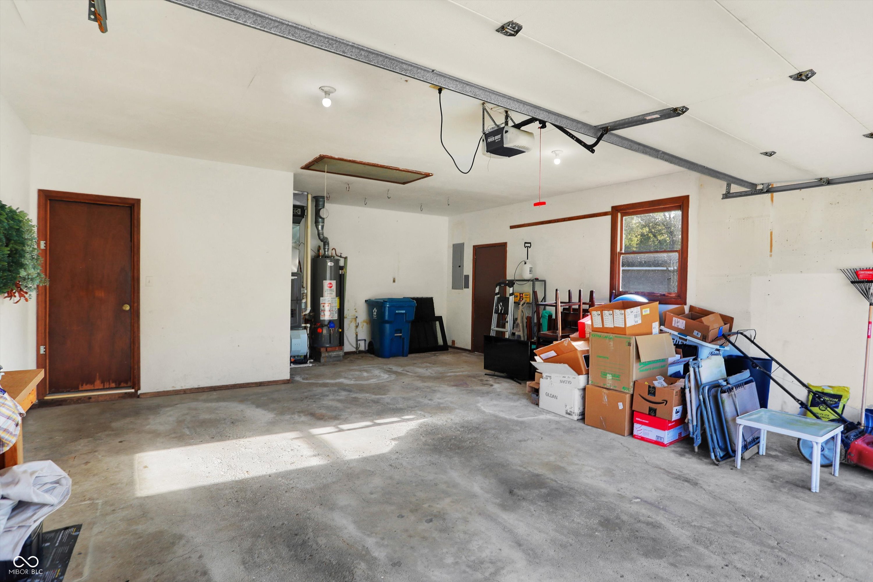 19265 Edgewood Court