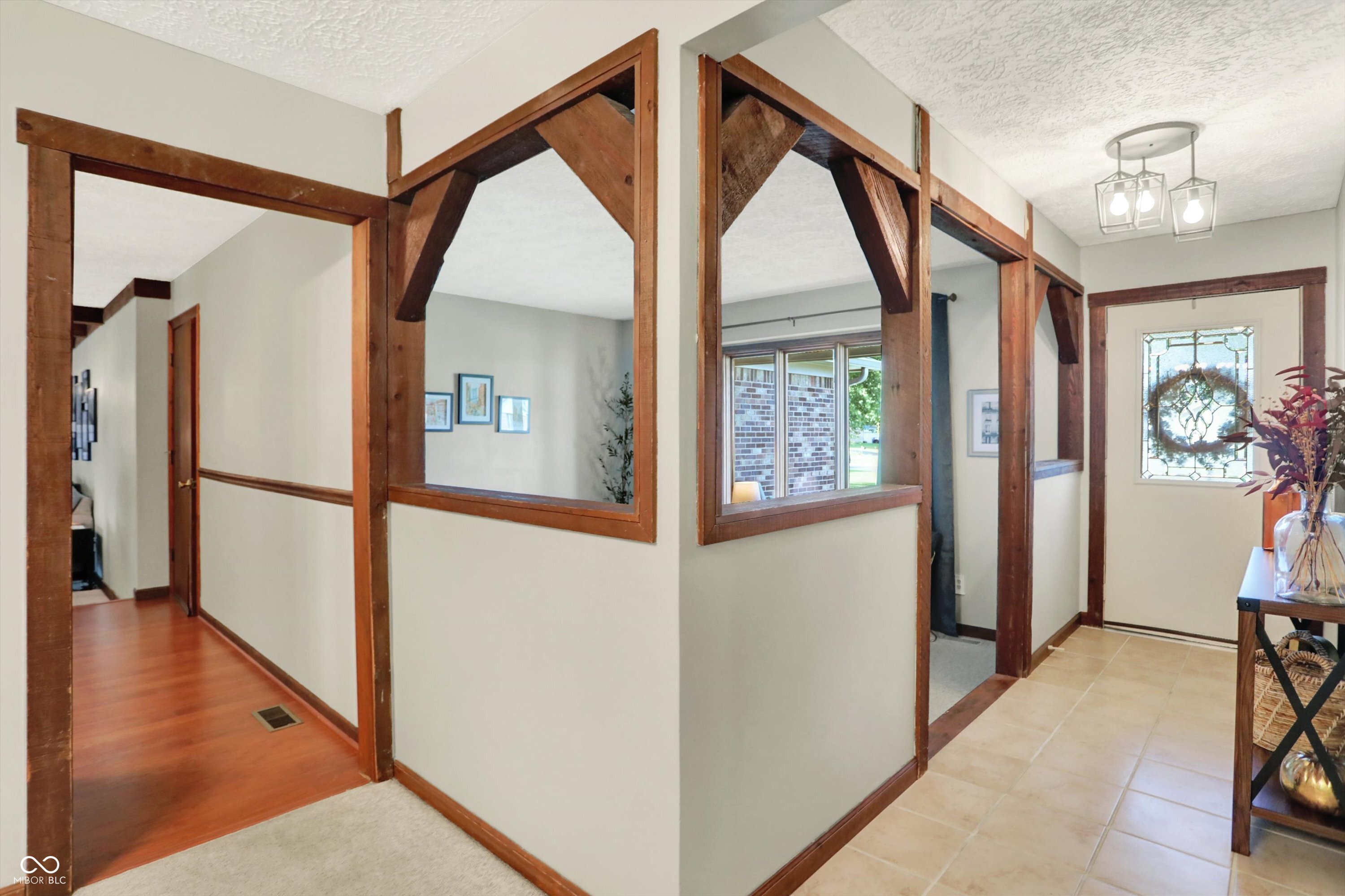 19265 Edgewood Court