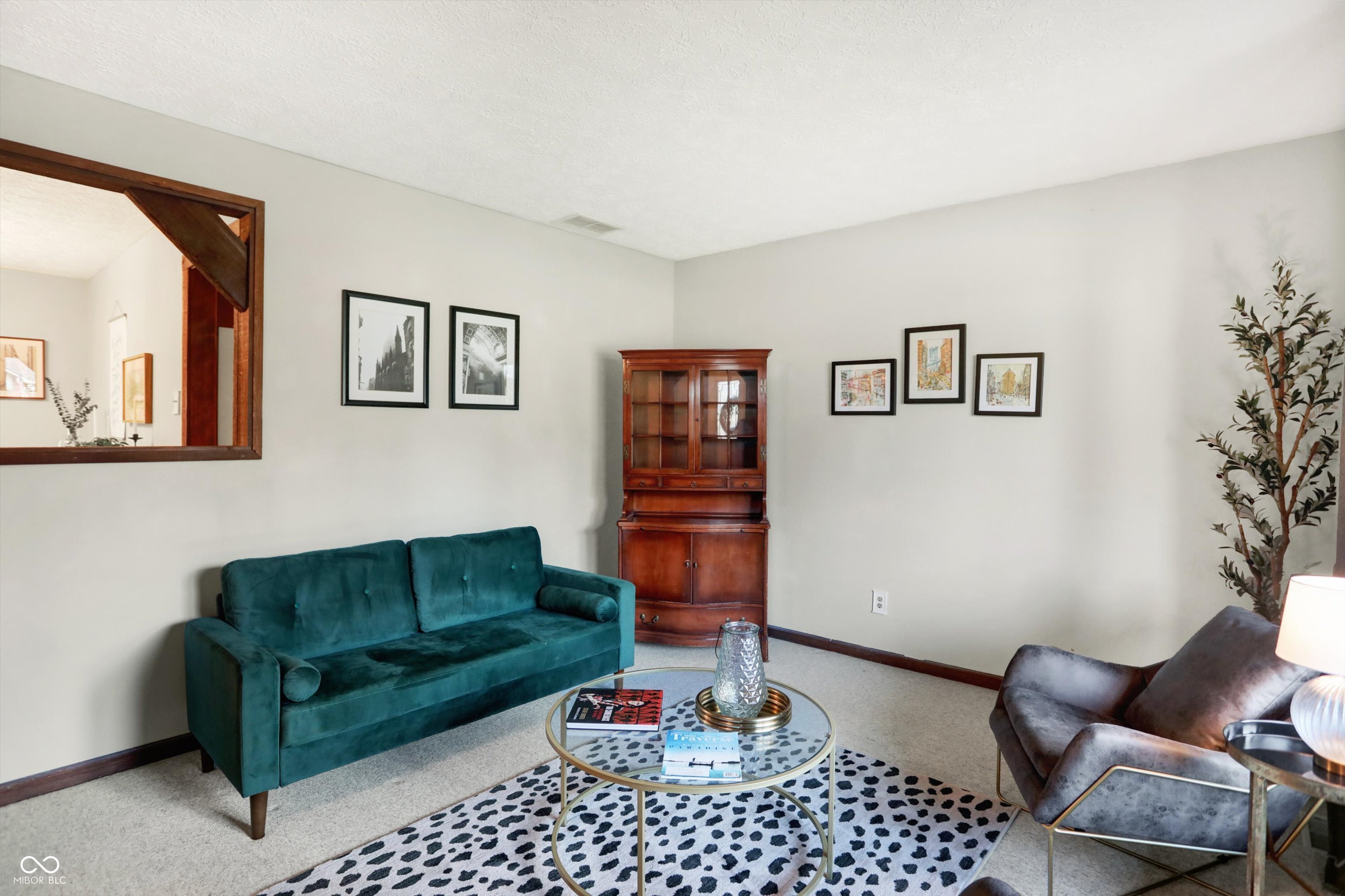 19265 Edgewood Court