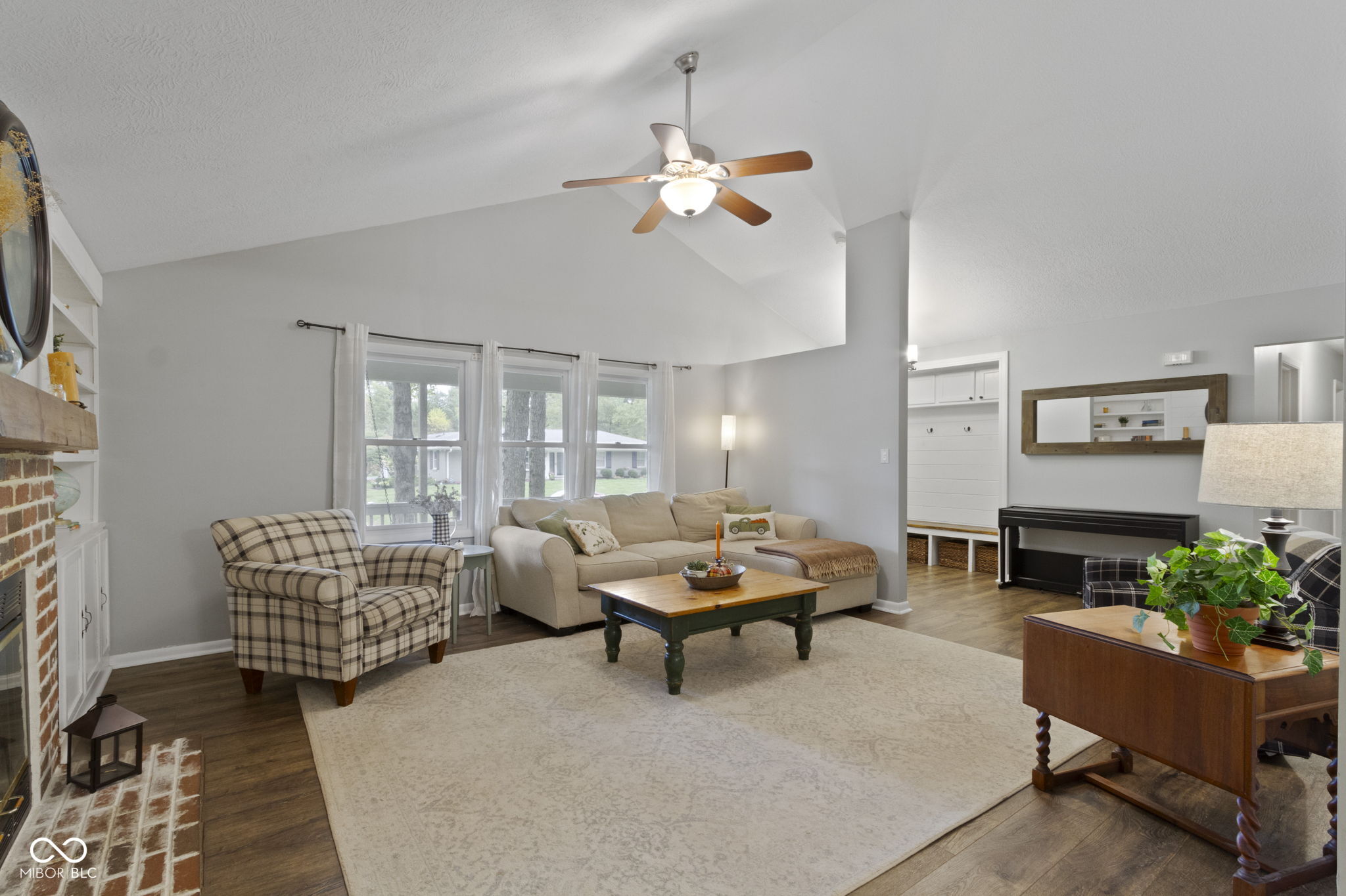 11444 Ralston Avenue