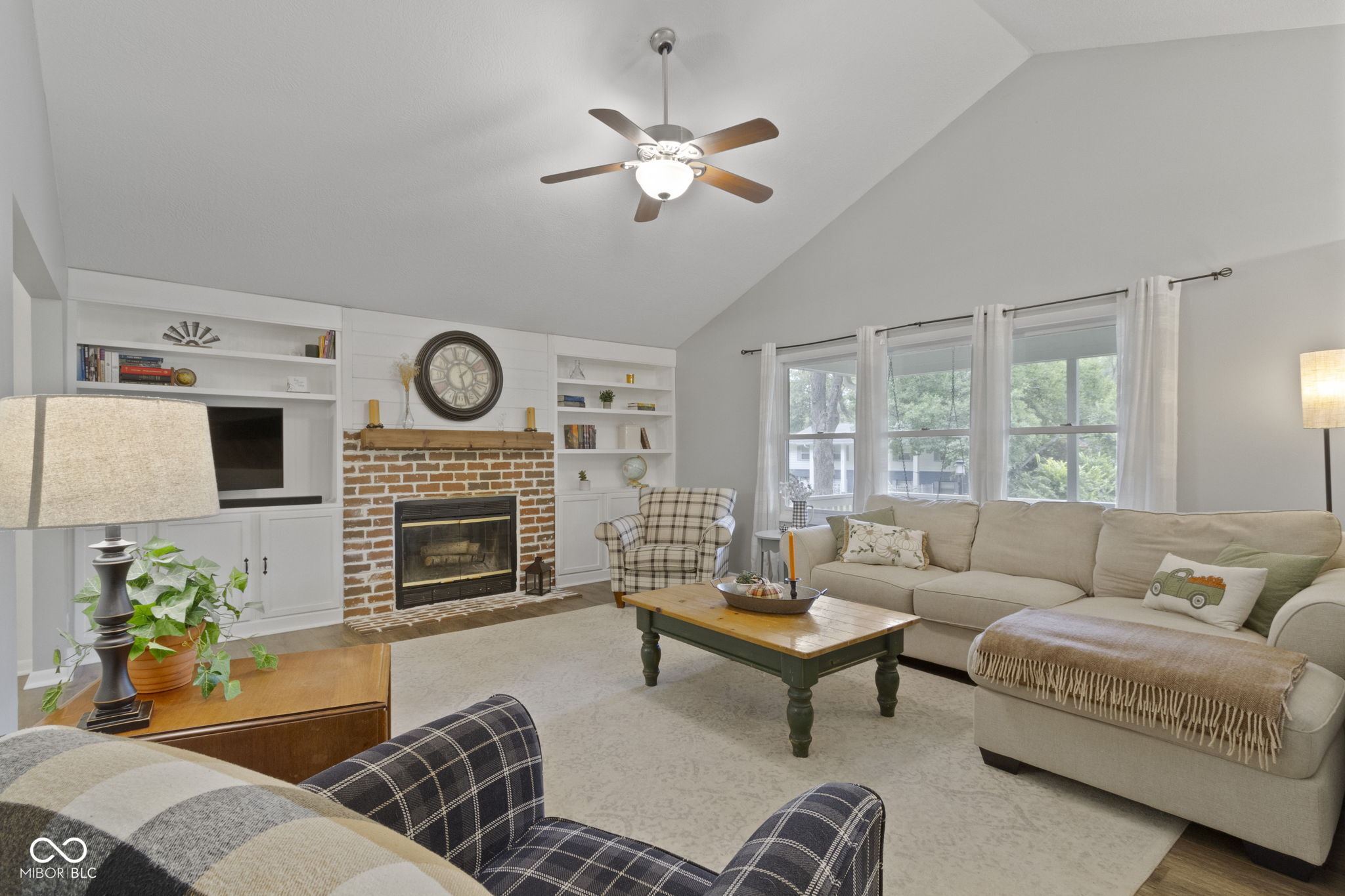 11444 Ralston Avenue