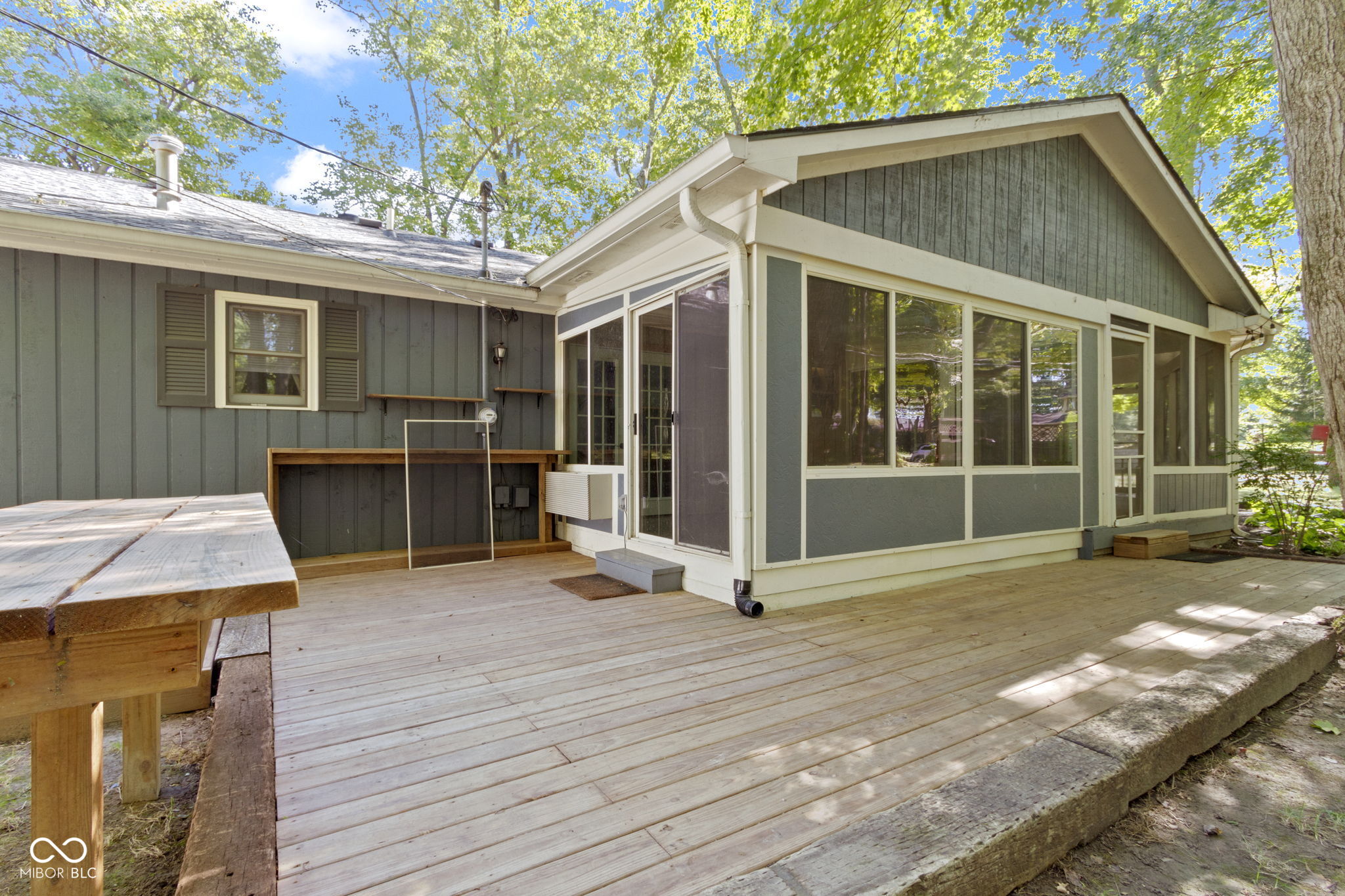 11444 Ralston Avenue