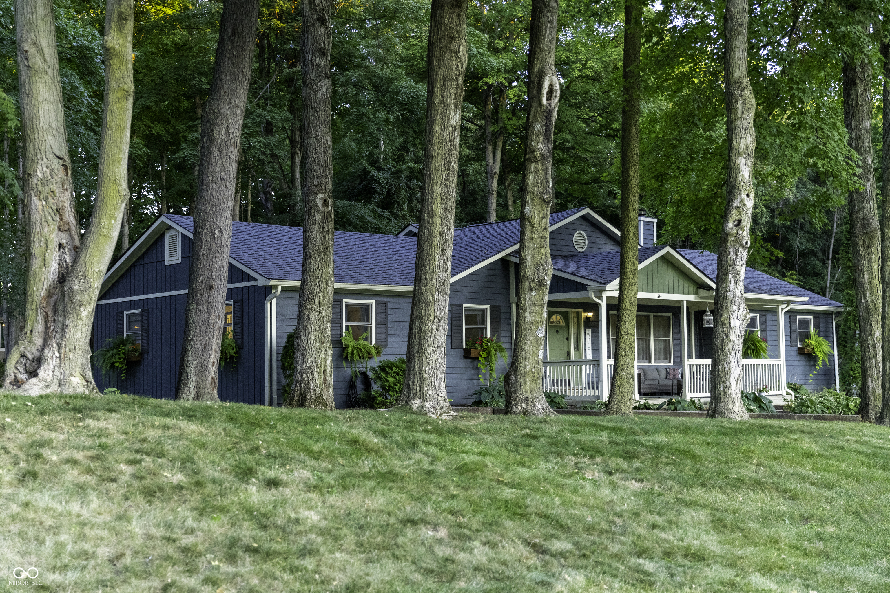 11444 Ralston Avenue