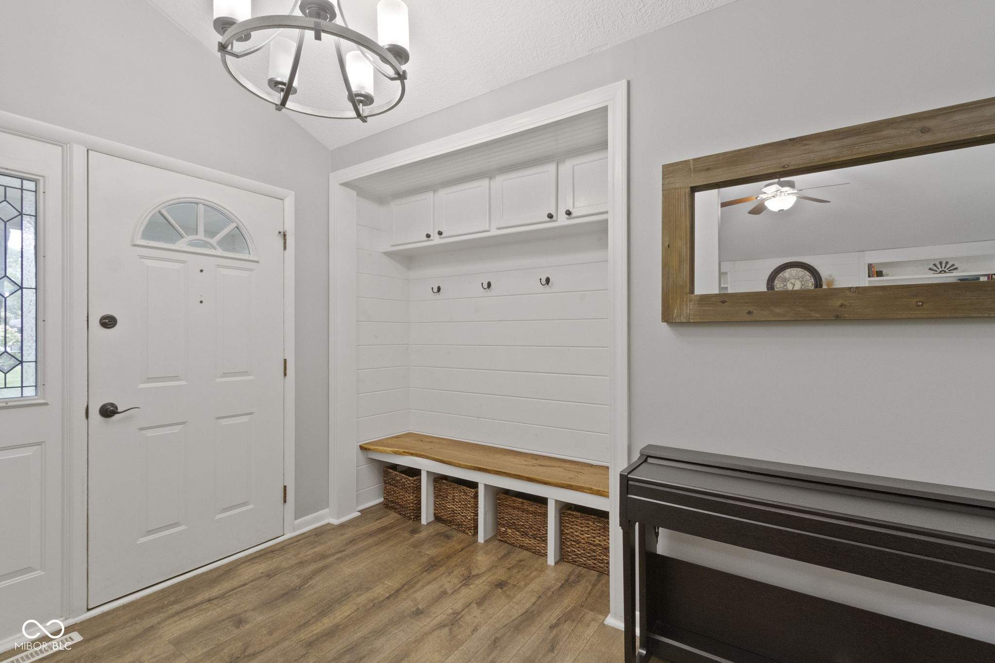 11444 Ralston Avenue