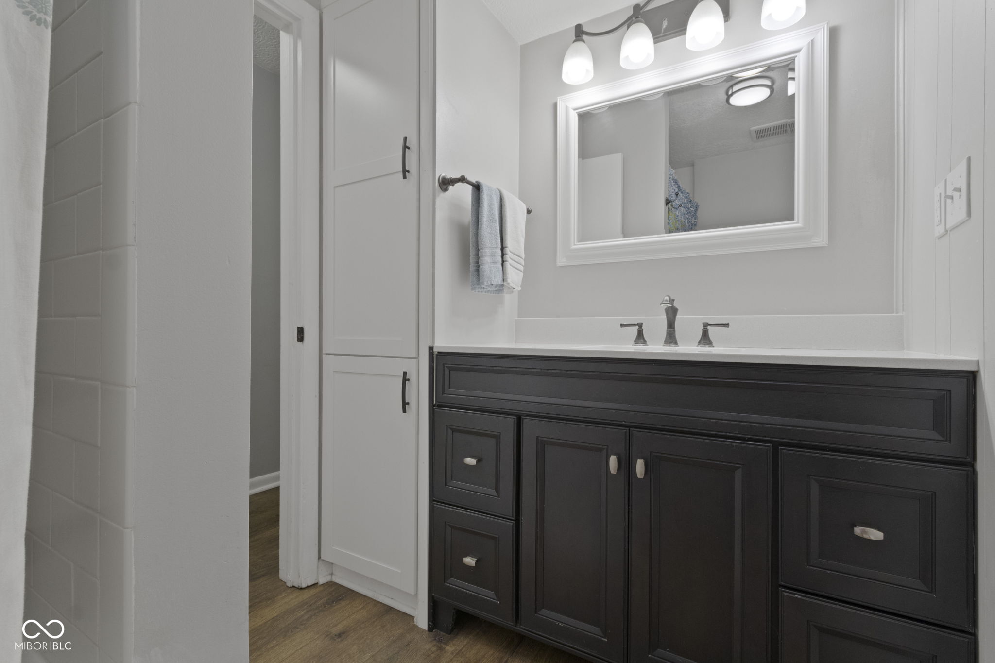 11444 Ralston Avenue