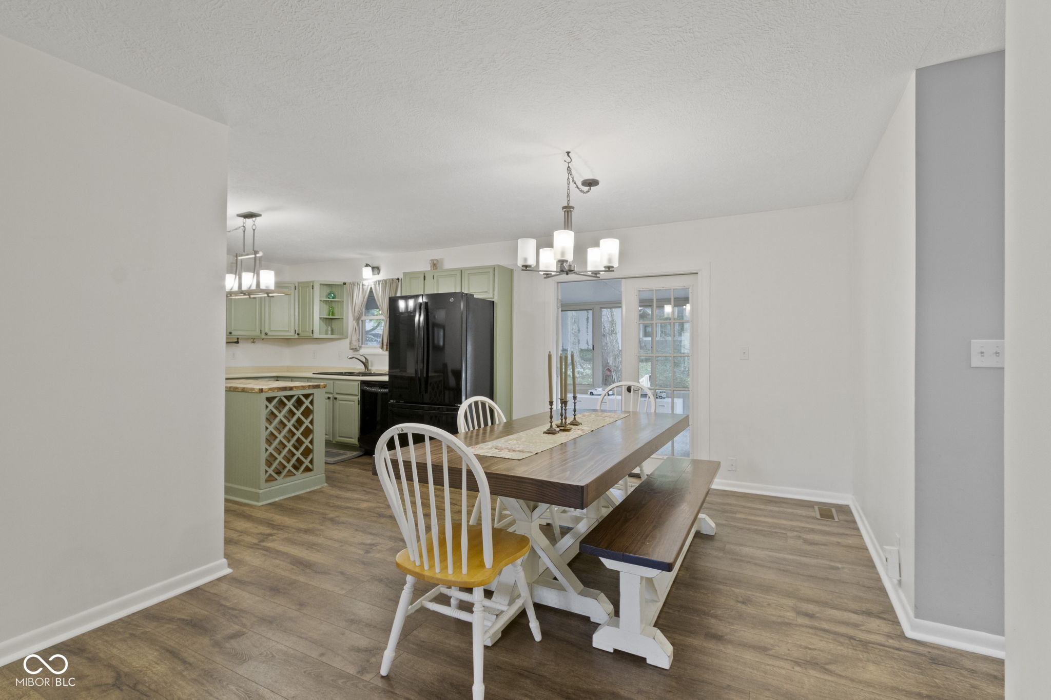 11444 Ralston Avenue