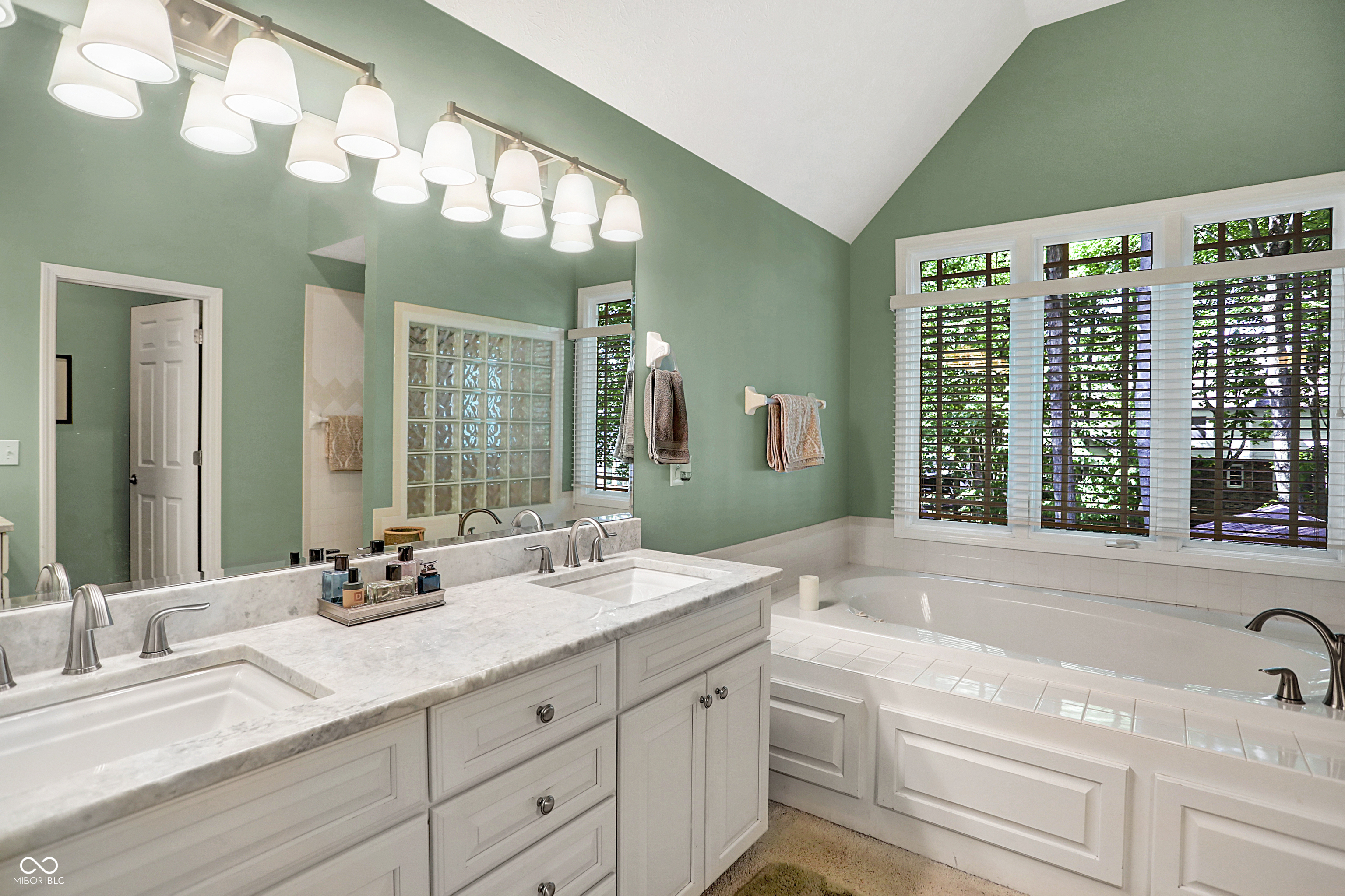 12138 Pebblepointe Pass