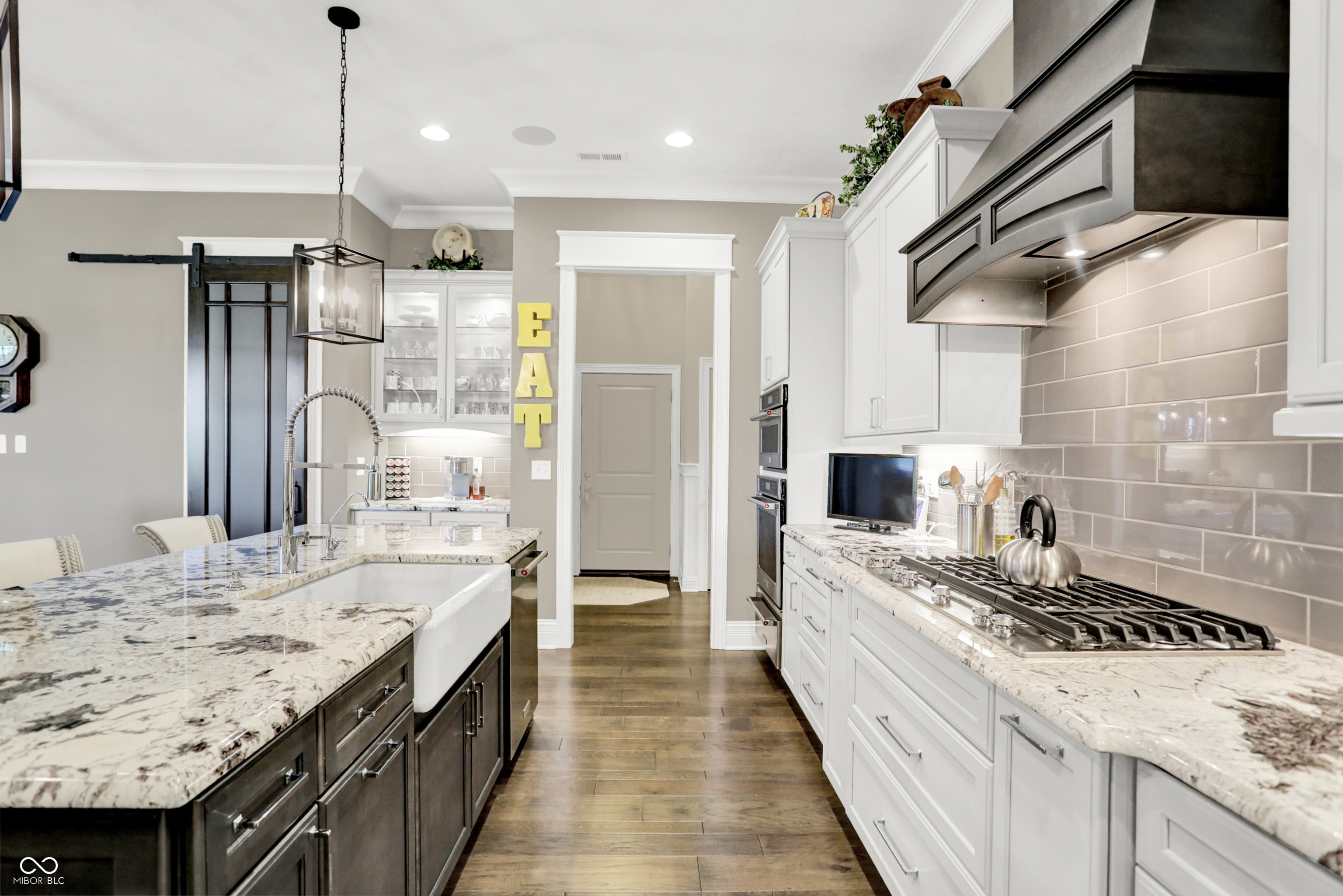 364 Chatham Hills Boulevard