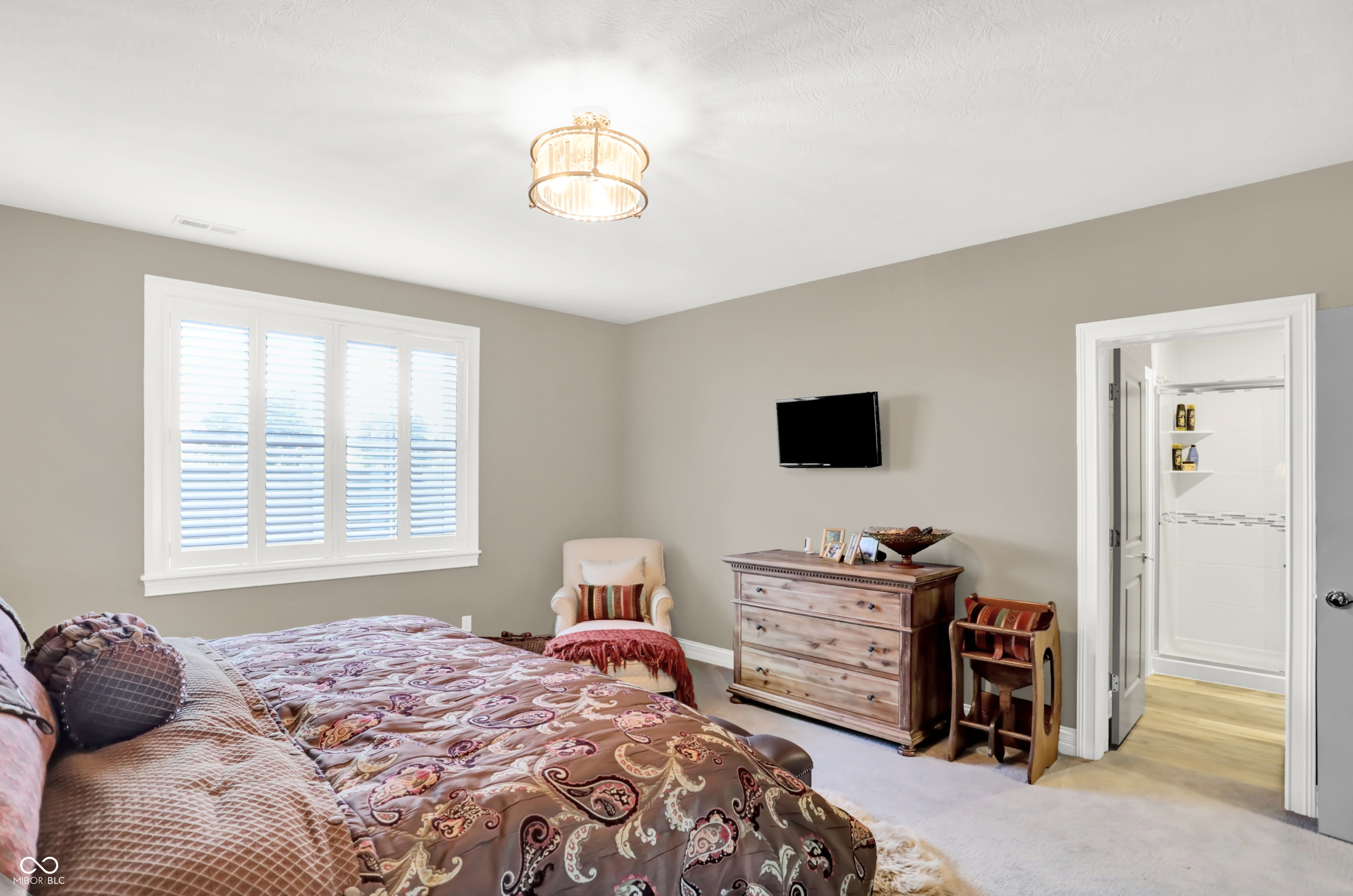 364 Chatham Hills Boulevard