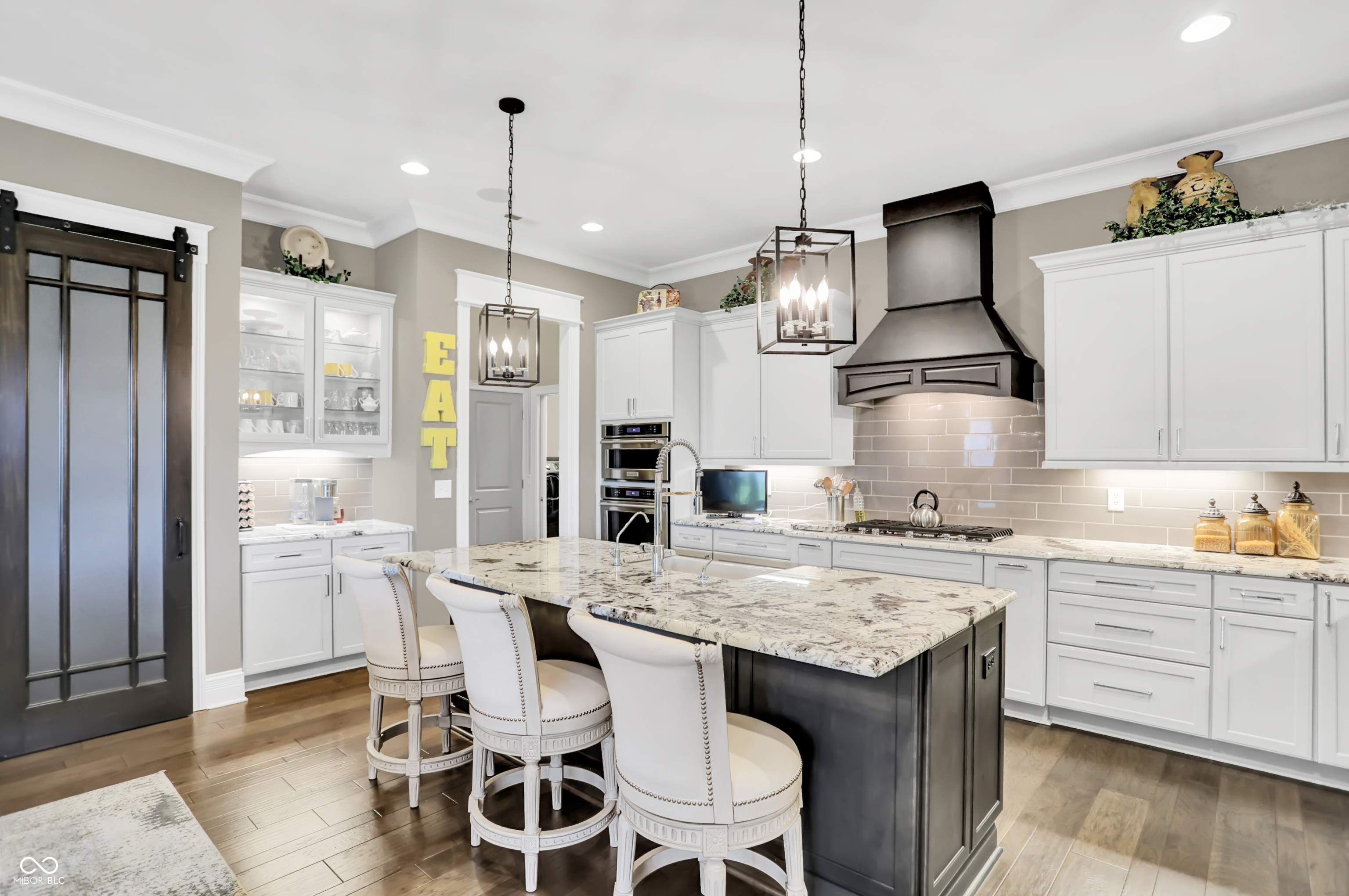 364 Chatham Hills Boulevard