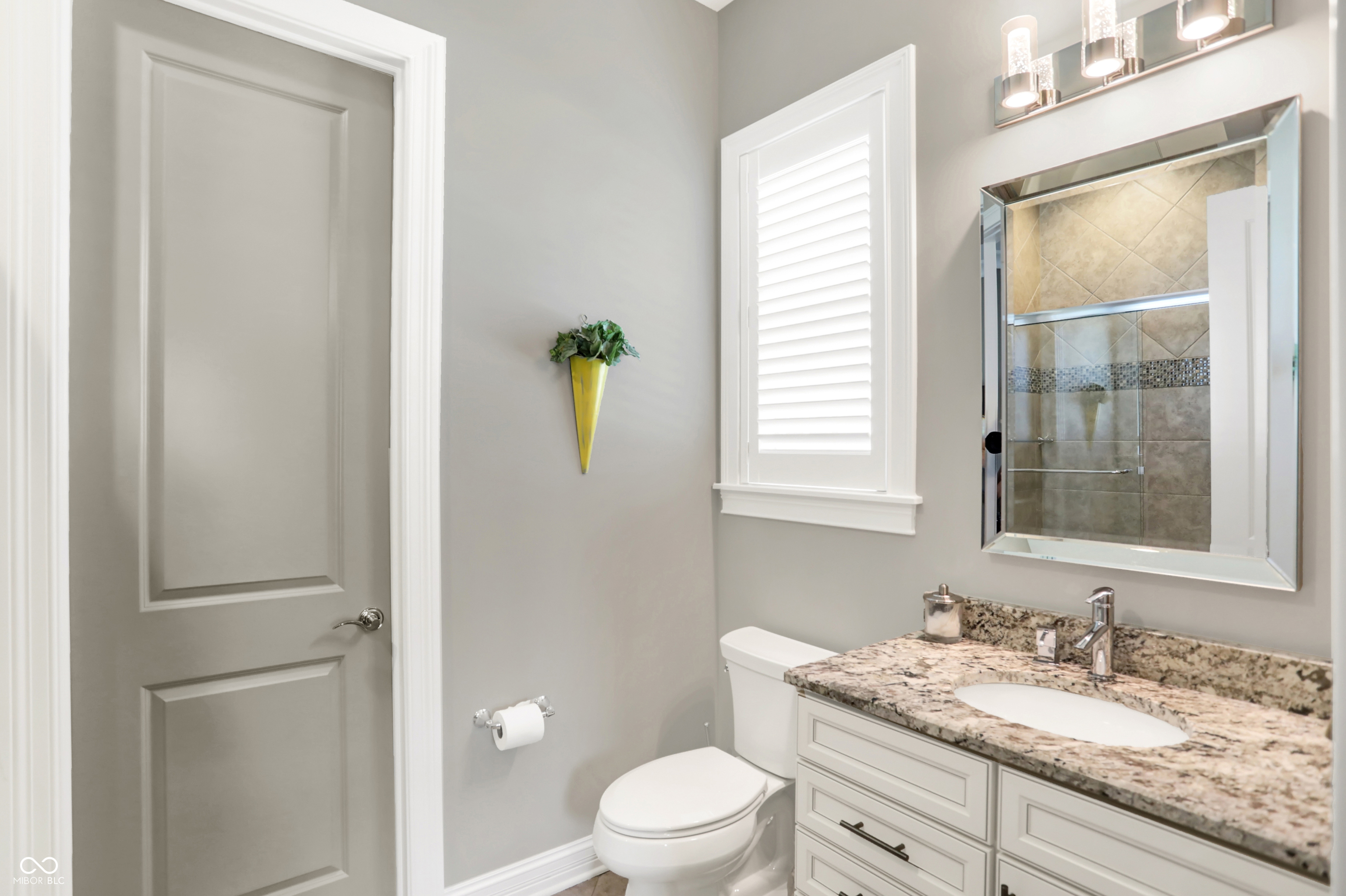 364 Chatham Hills Boulevard