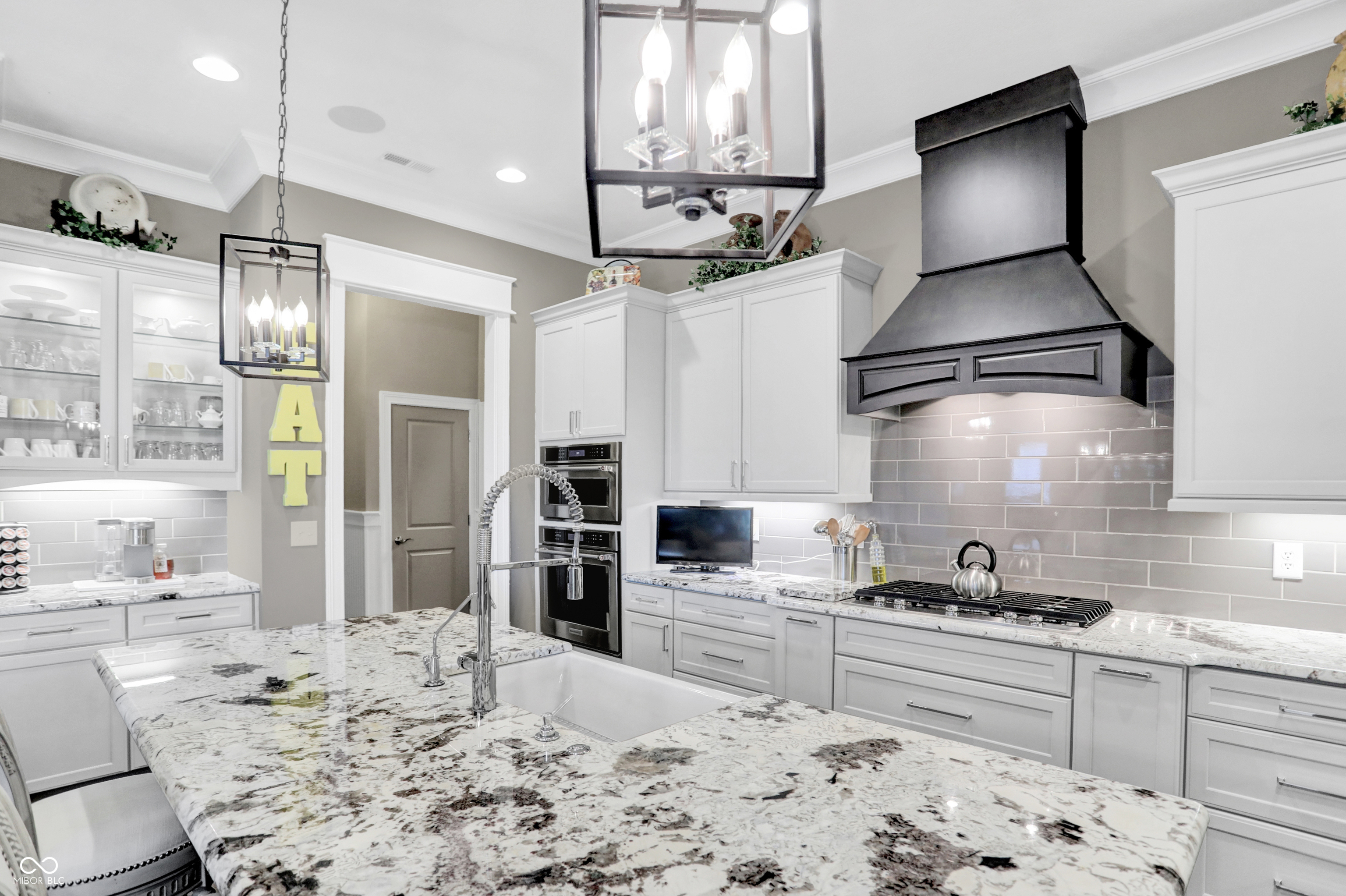 364 Chatham Hills Boulevard