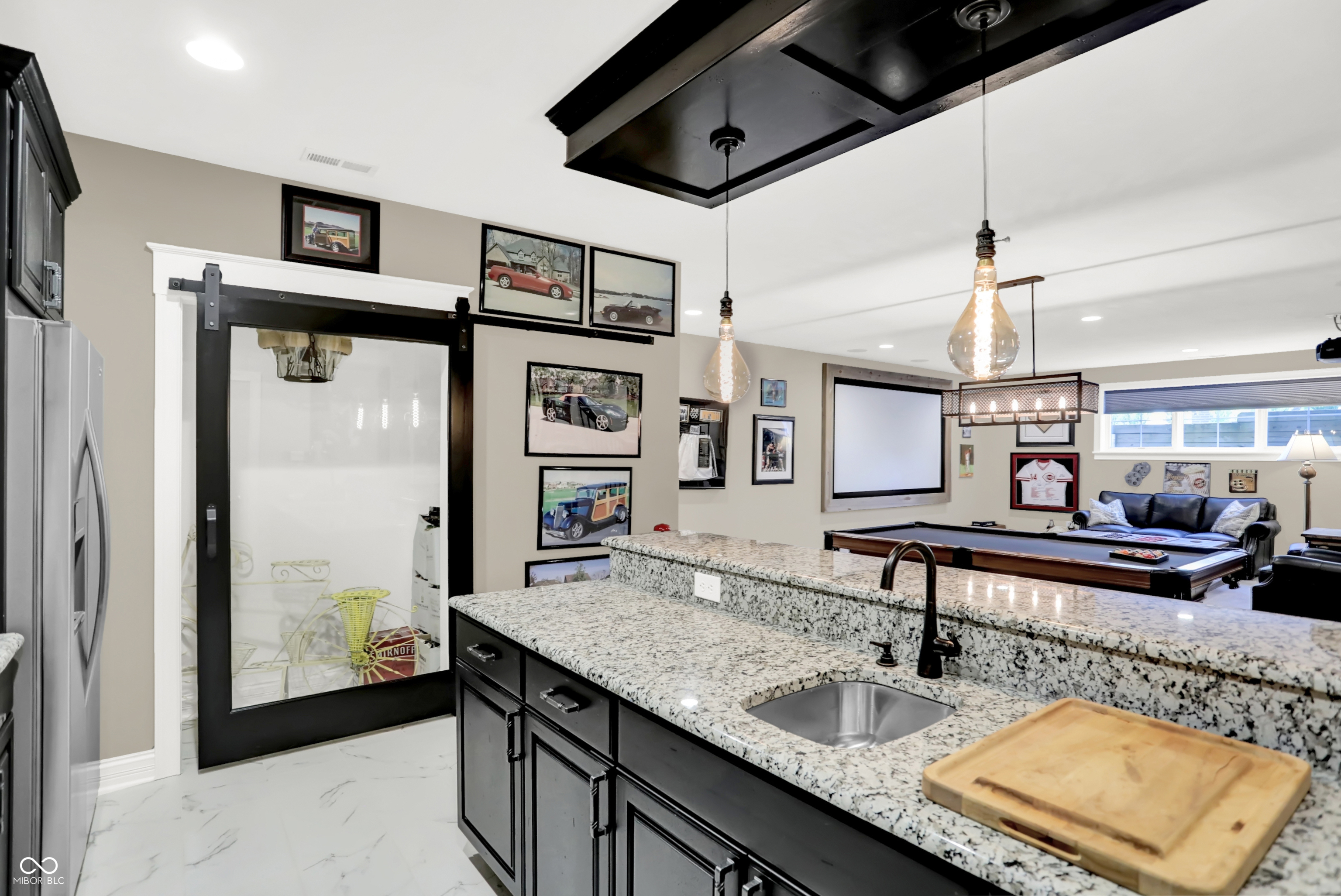 364 Chatham Hills Boulevard