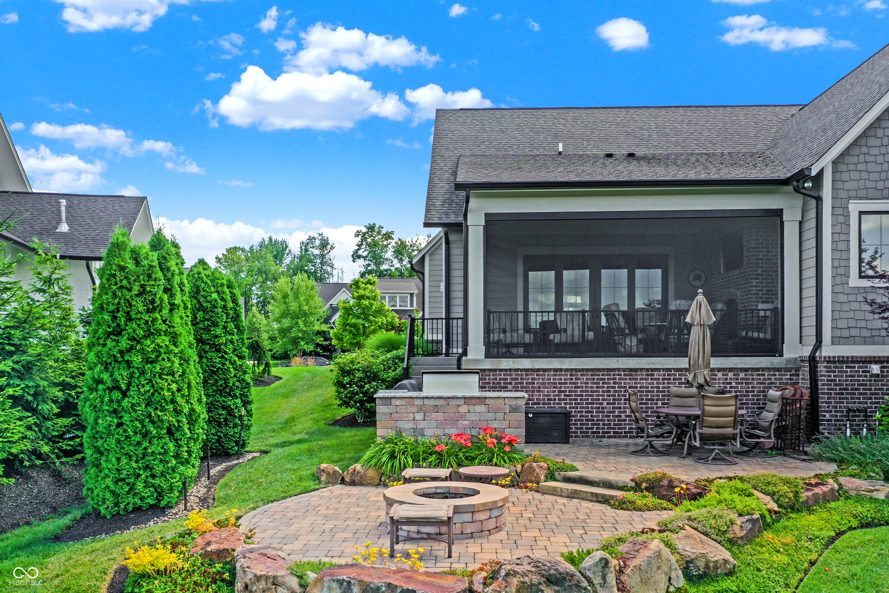 364 Chatham Hills Boulevard