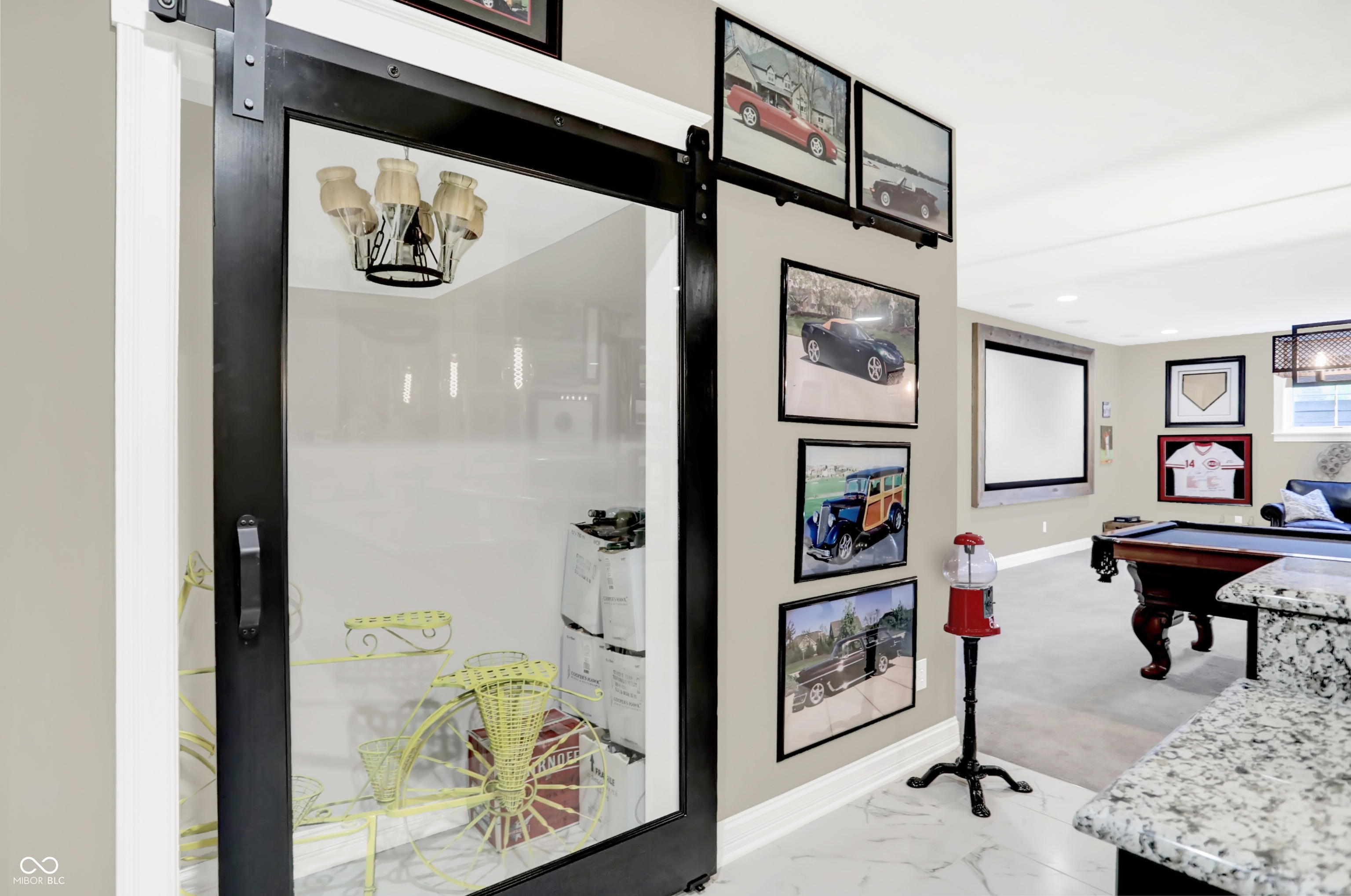 364 Chatham Hills Boulevard