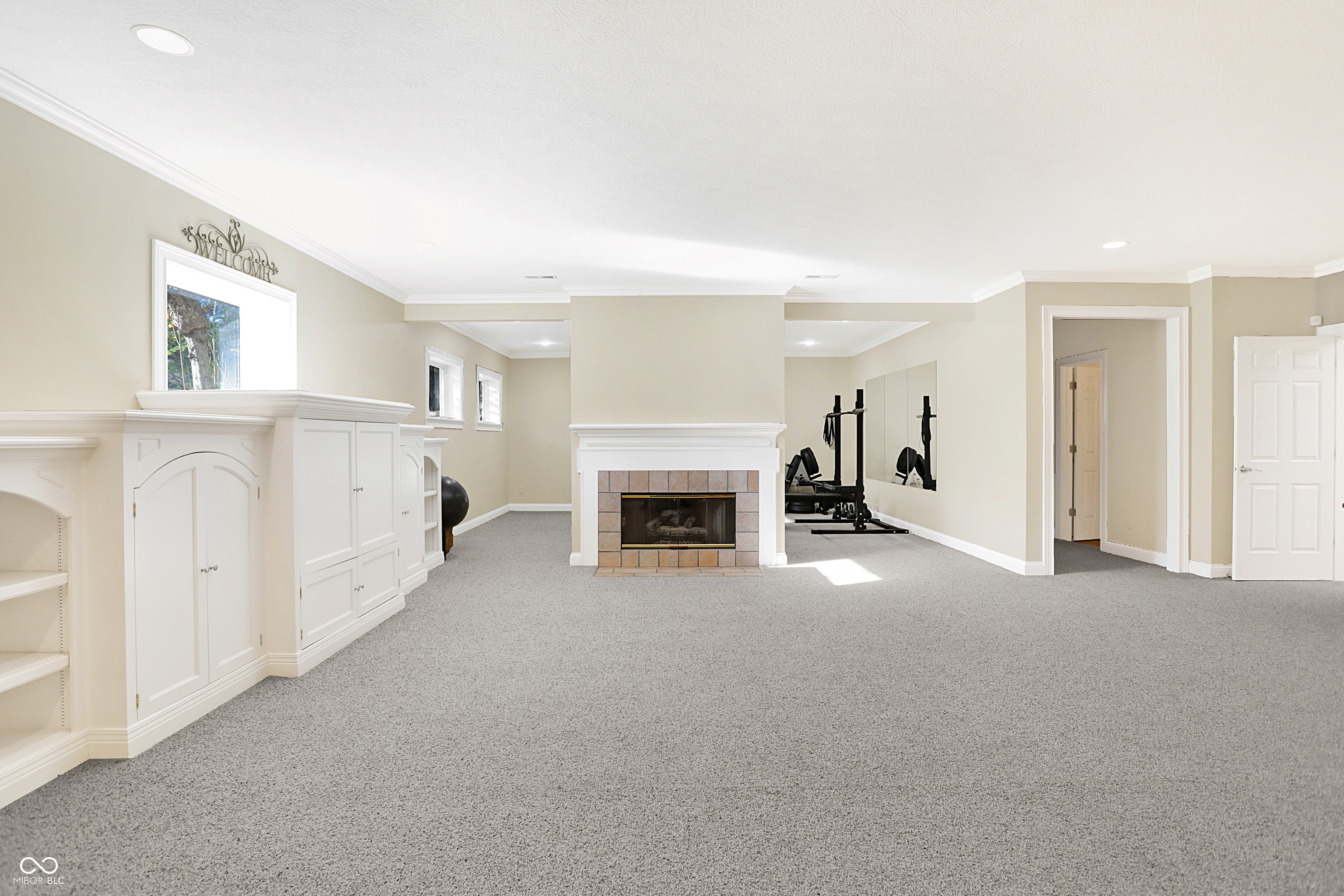 6525 Greenridge Drive