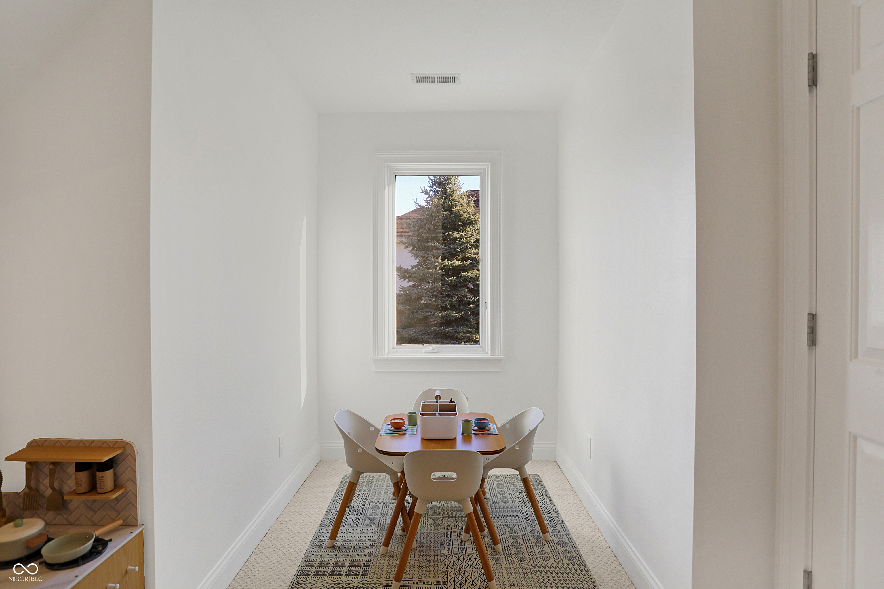 6525 Greenridge Drive