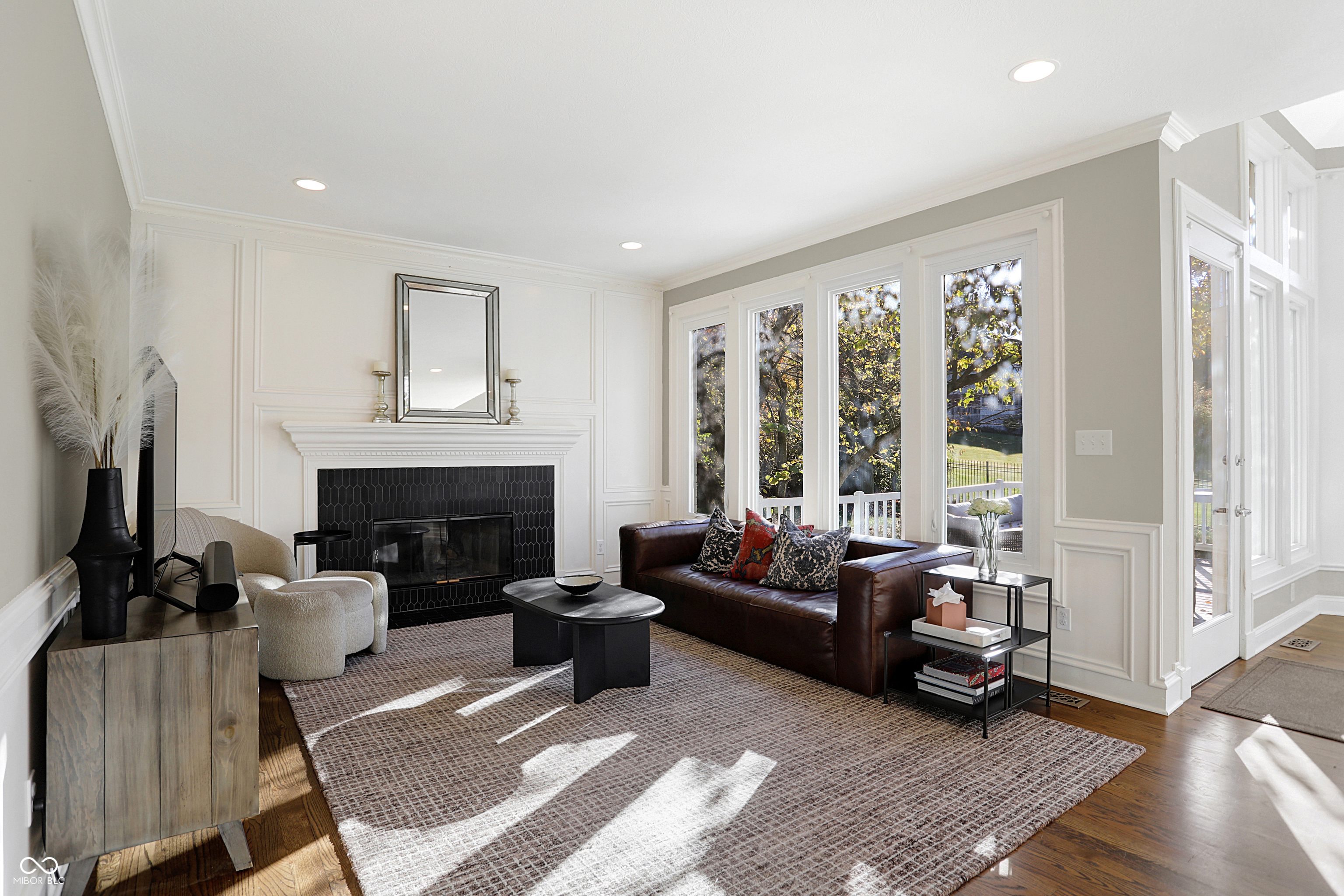 6525 Greenridge Drive