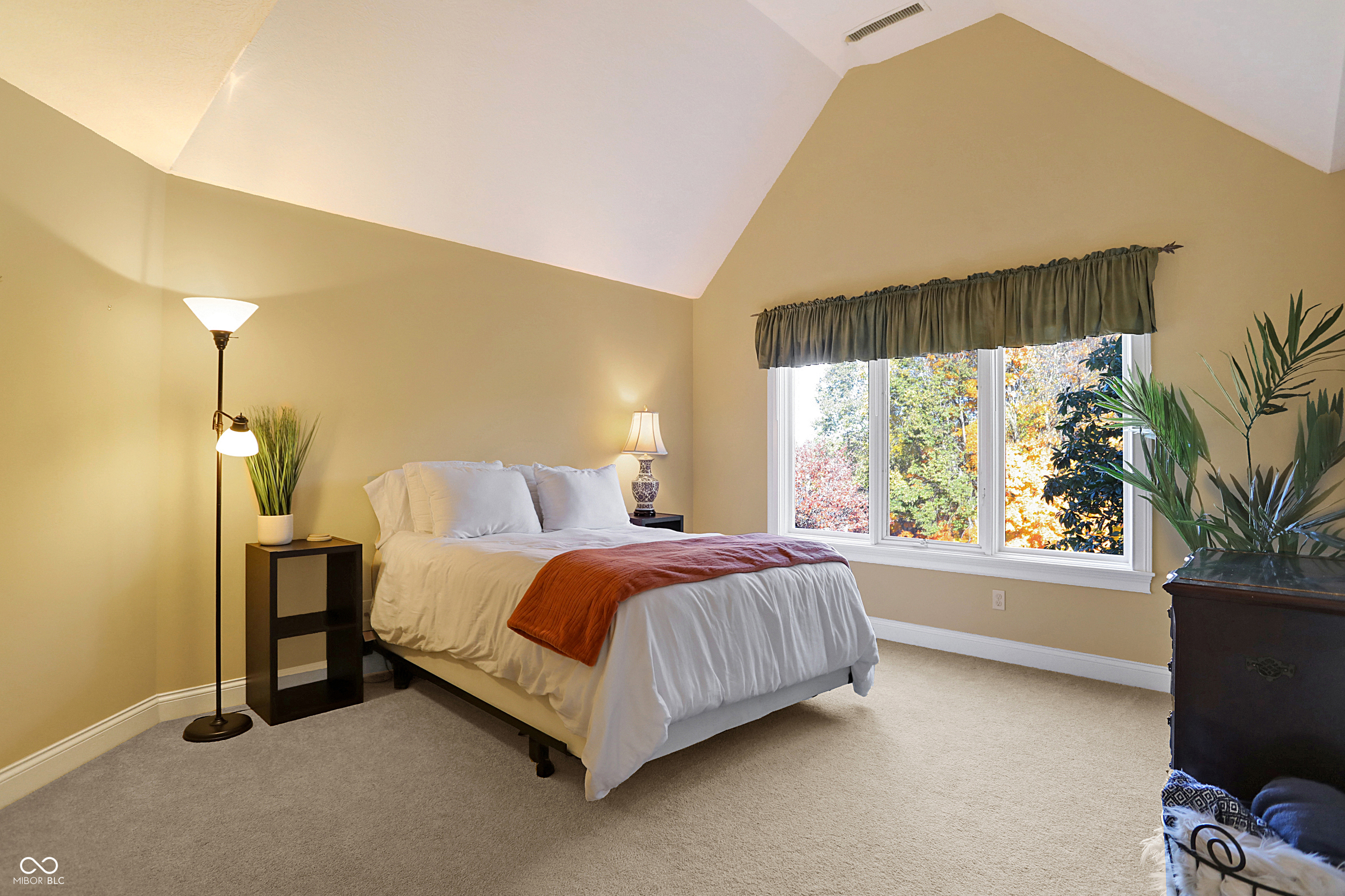 6525 Greenridge Drive