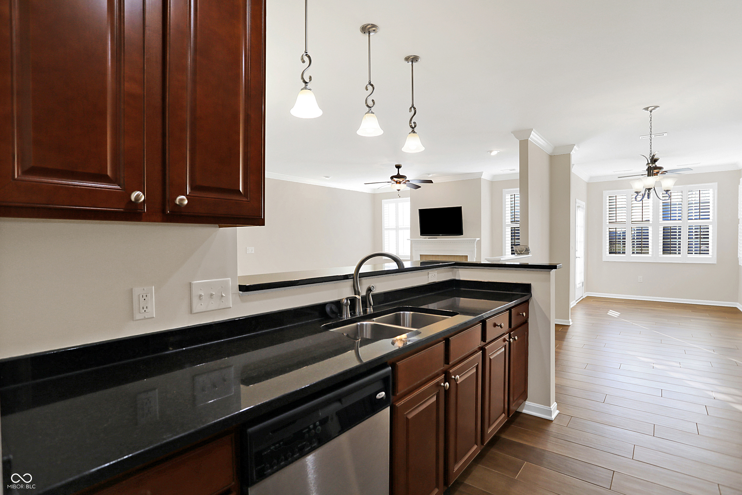 3457 Heathcliff Court