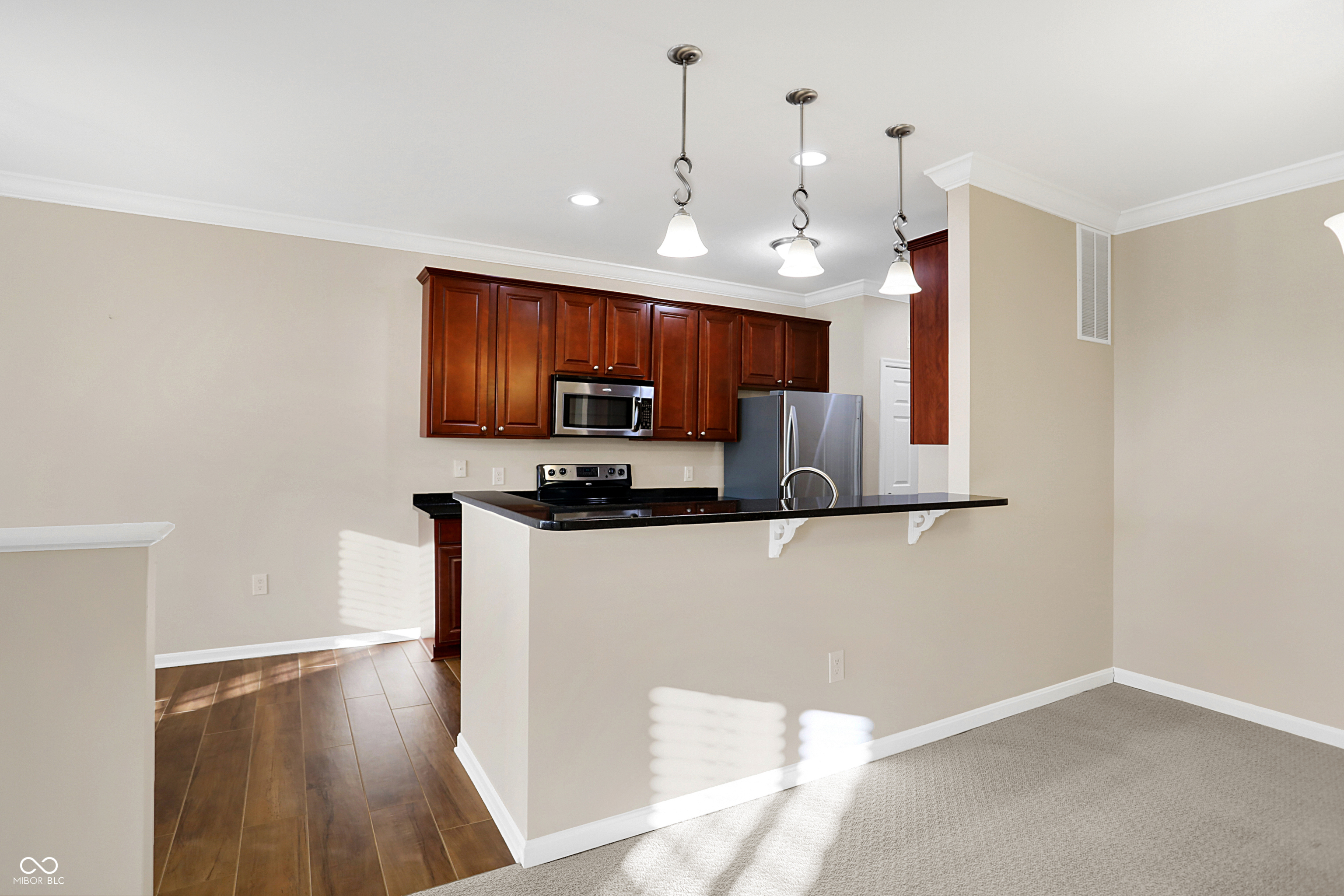 3457 Heathcliff Court