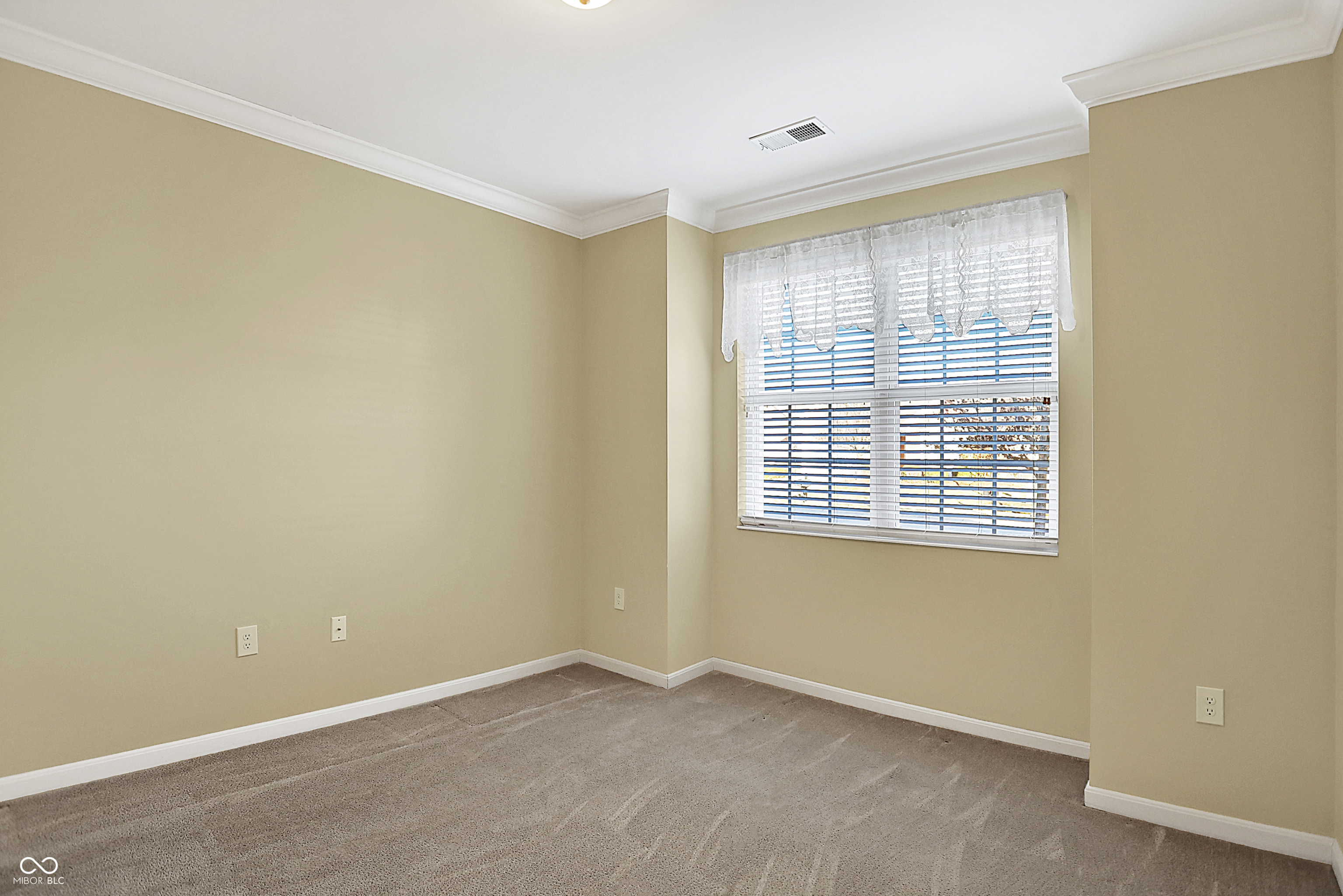 3457 Heathcliff Court