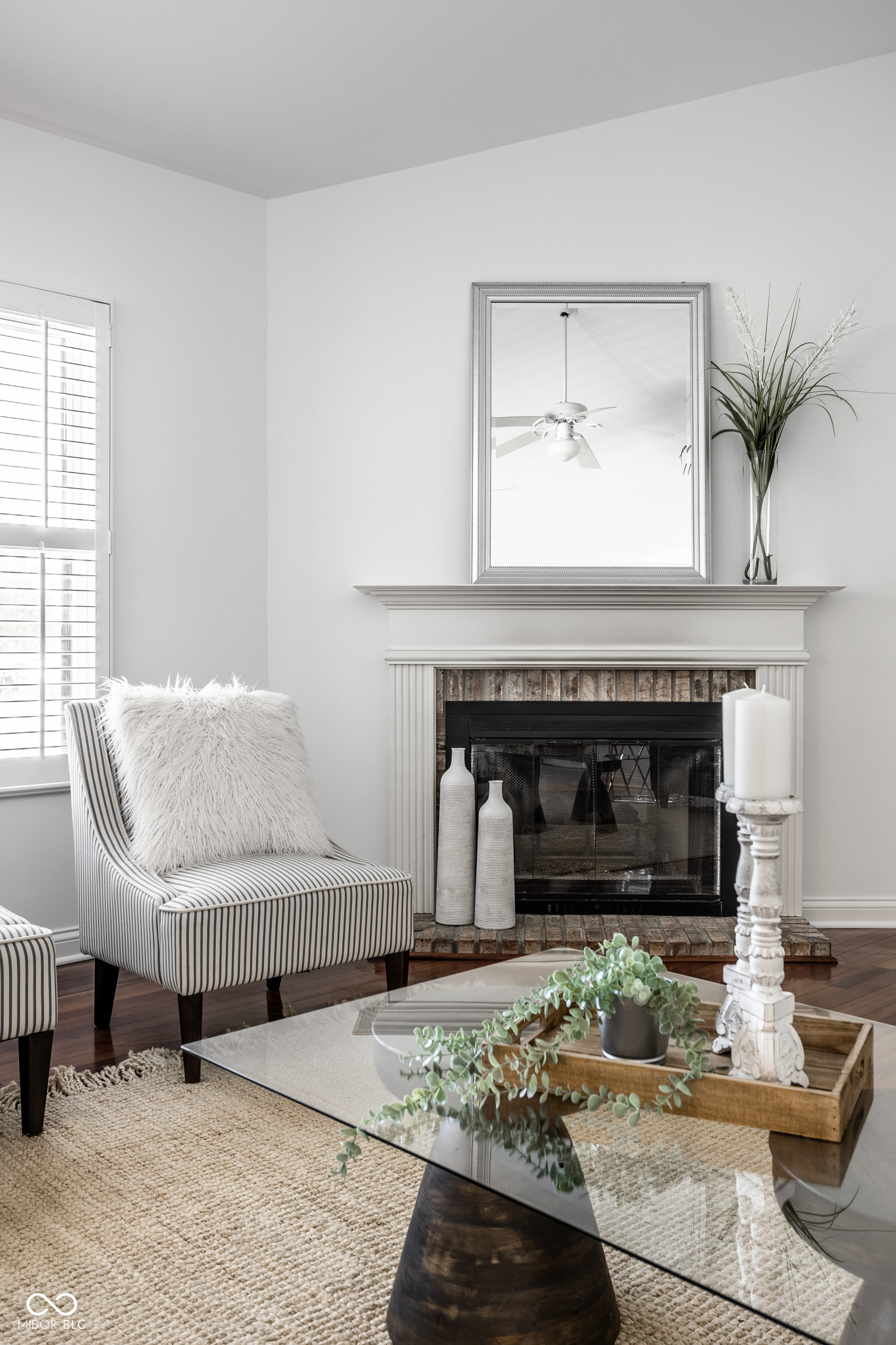 2541 Royal Boulevard