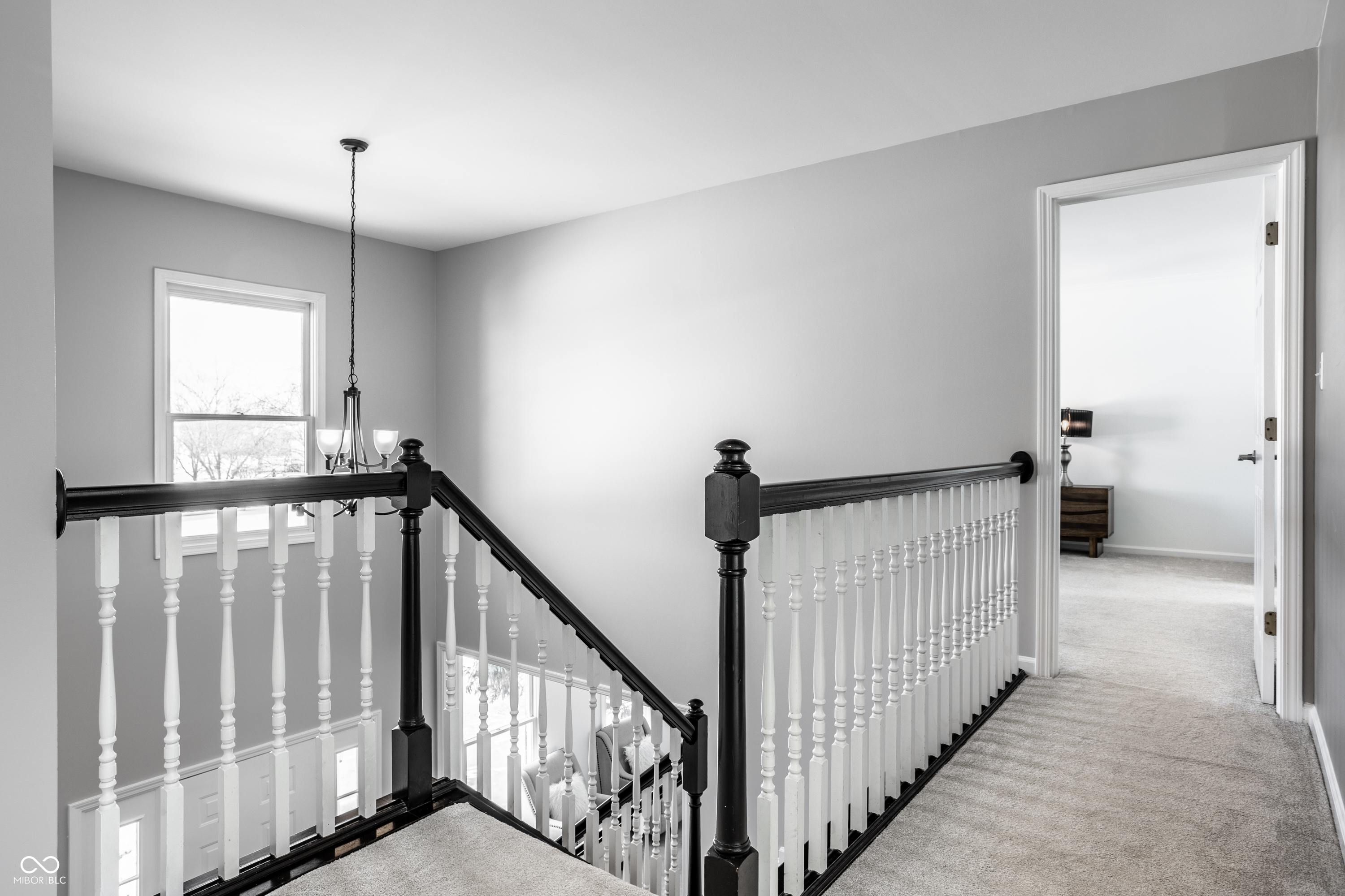 2541 Royal Boulevard