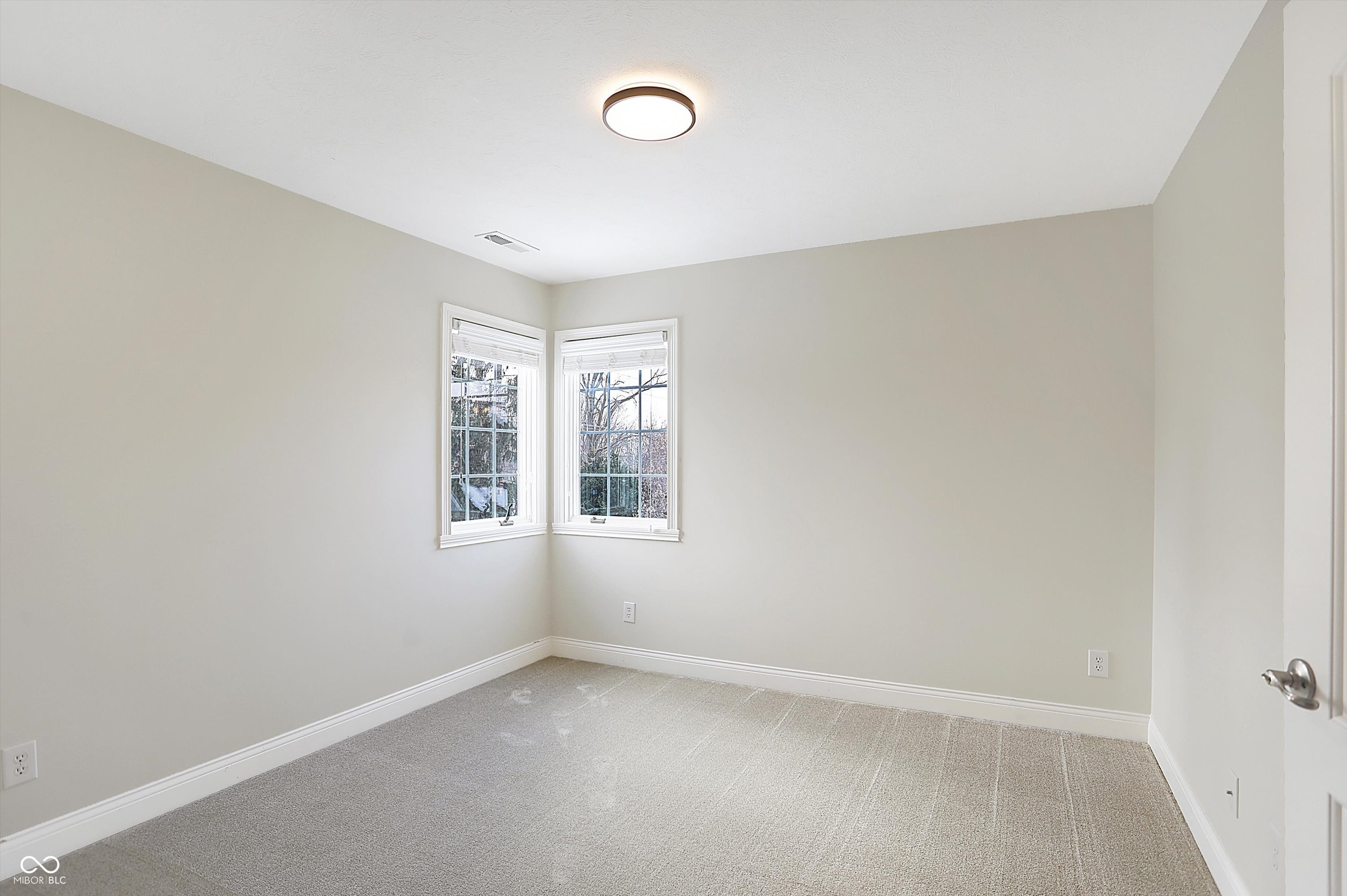 15110 Champion Circle