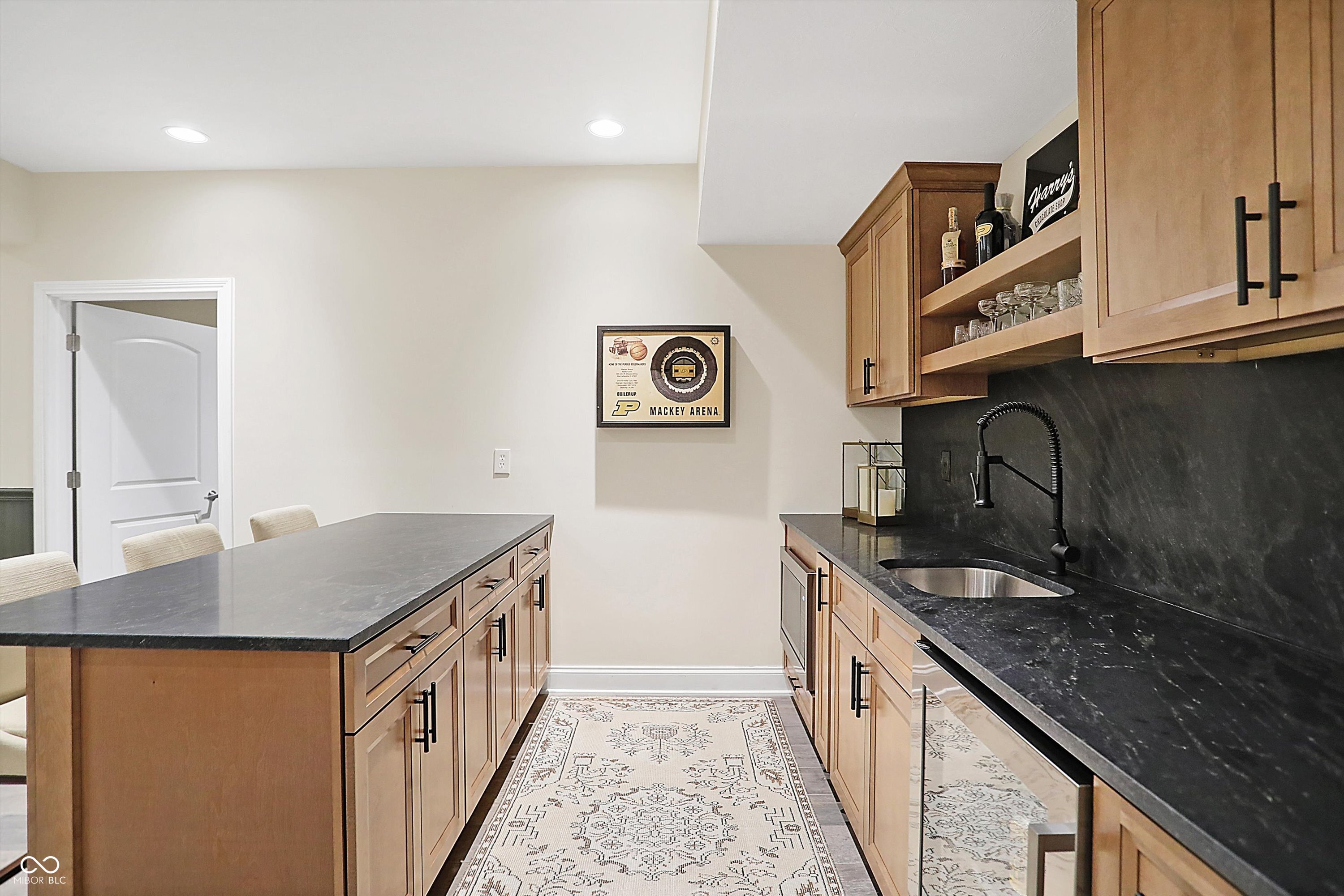 15110 Champion Circle