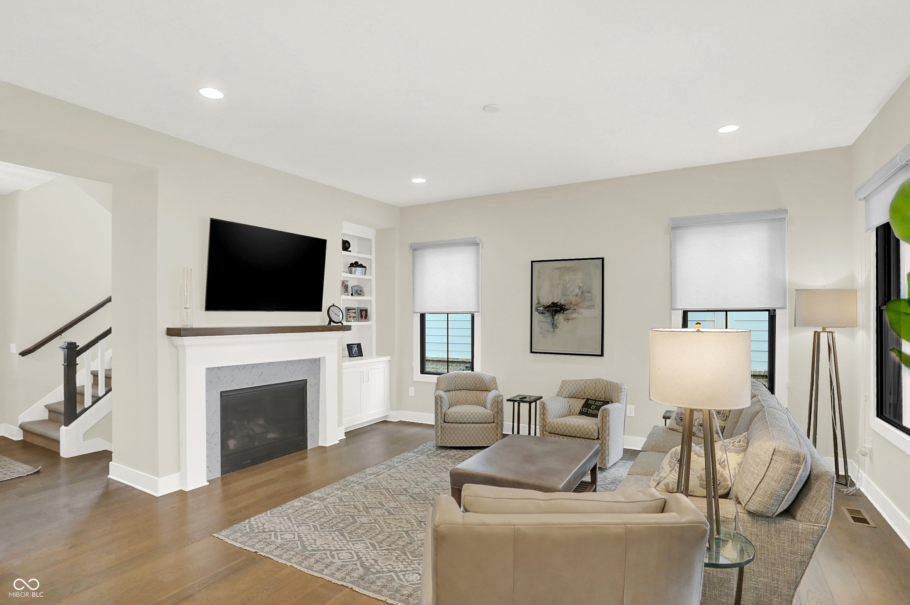 15004 Oak Hollow Lane E