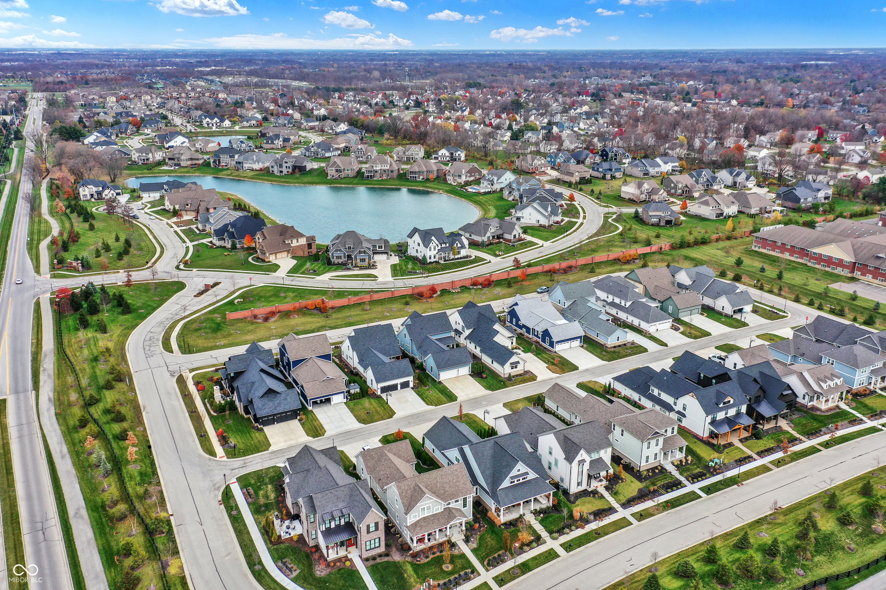 15004 Oak Hollow Lane E