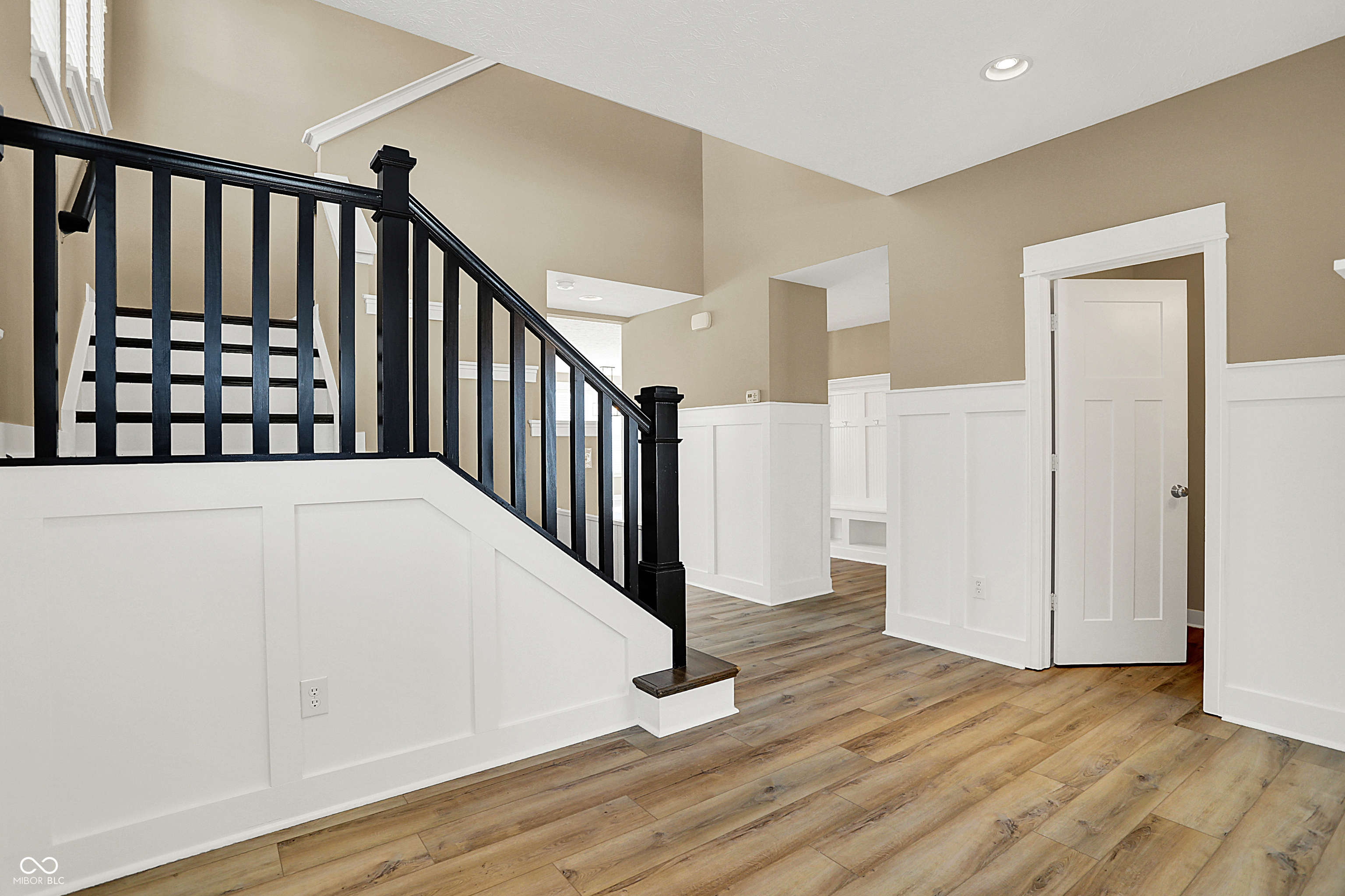 14905 W Blackwolf Run Drive