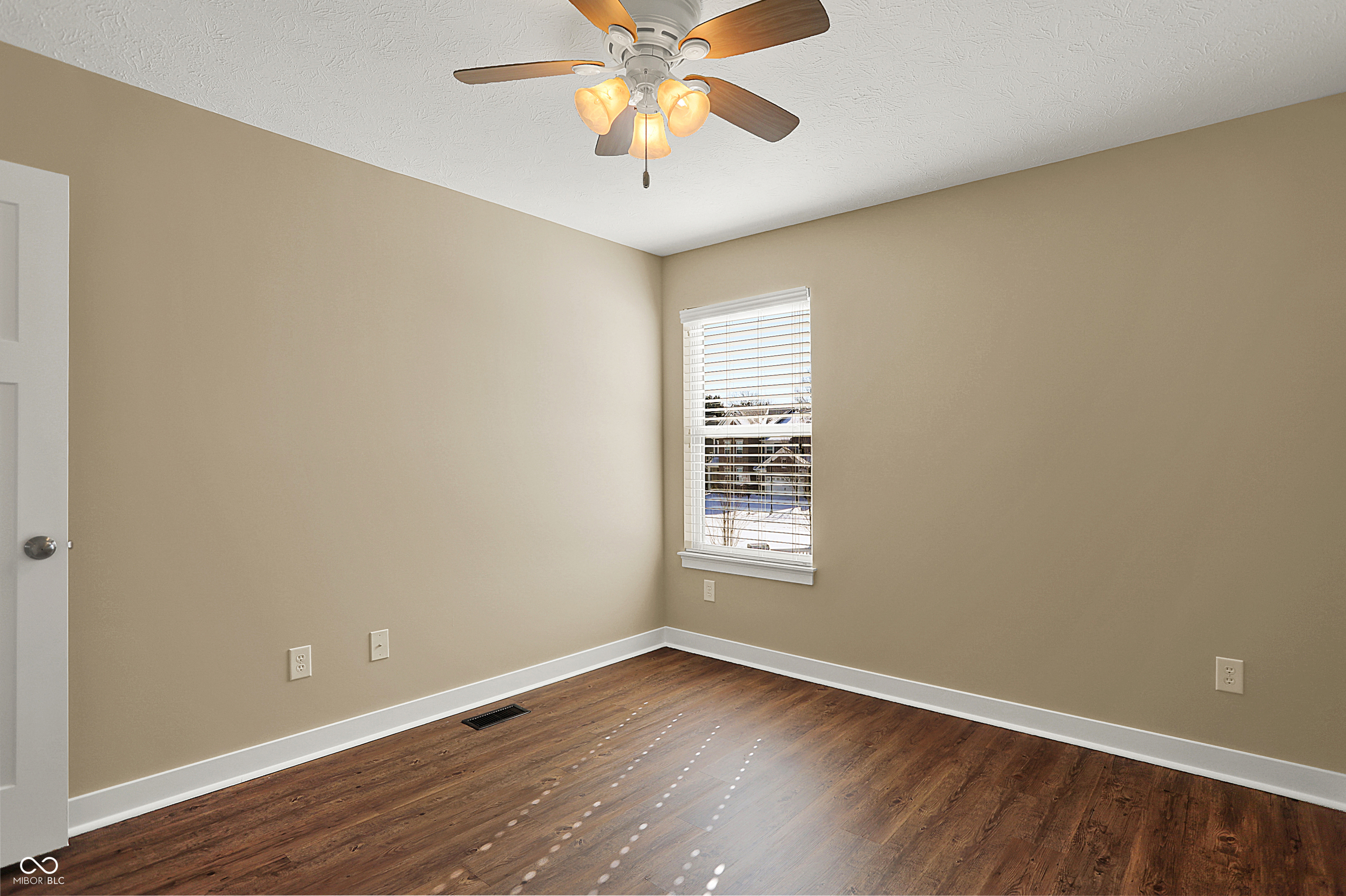 14905 W Blackwolf Run Drive