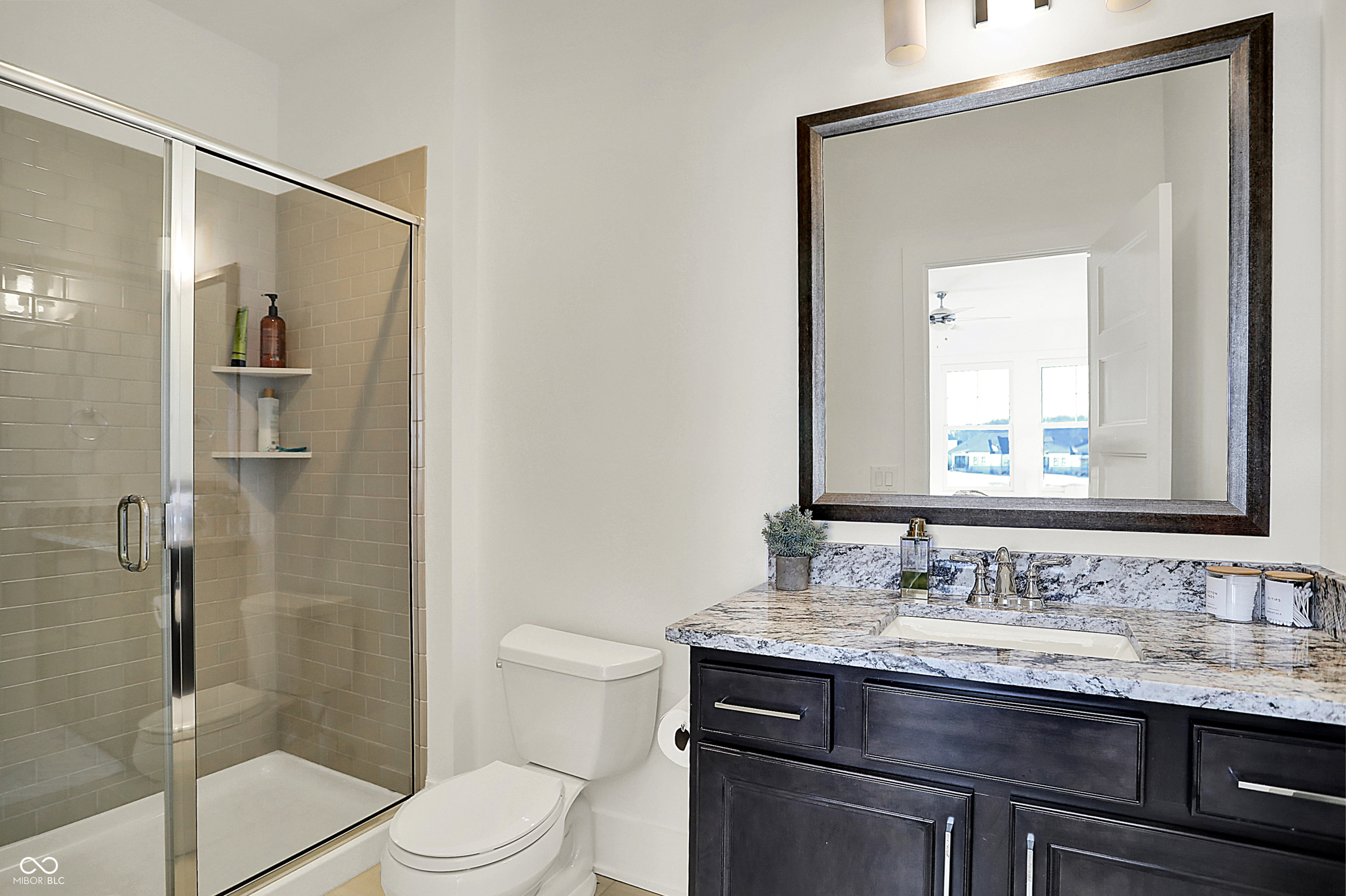 565 Old Ashbury Road