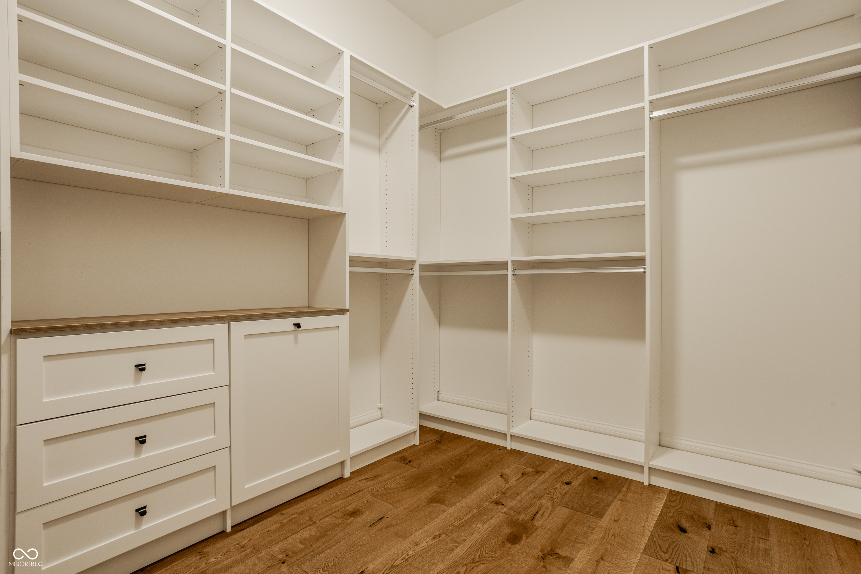 3588 Marketplace Court