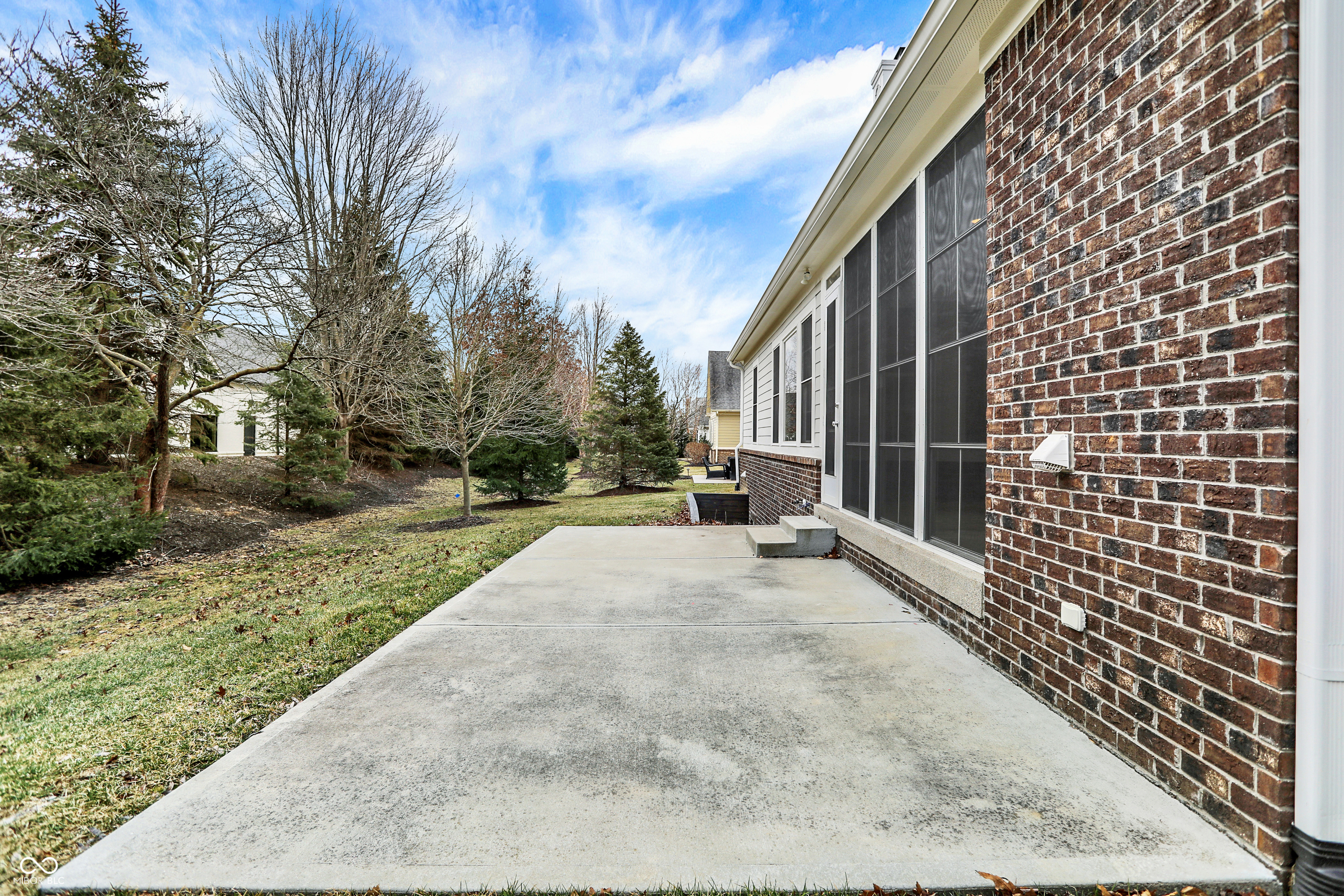 15745 Market Center Drive