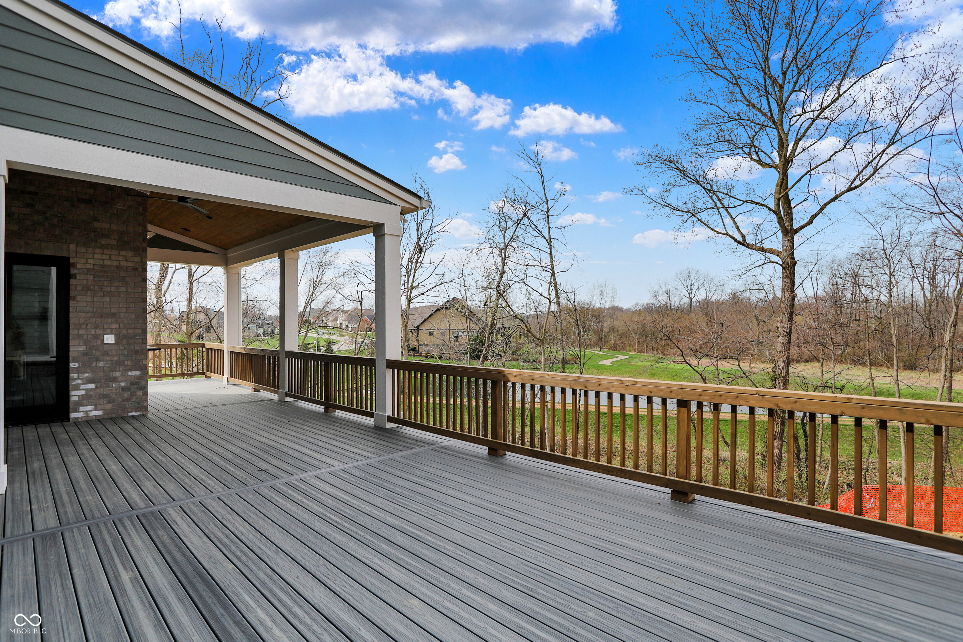 908 Oak Terrace Road