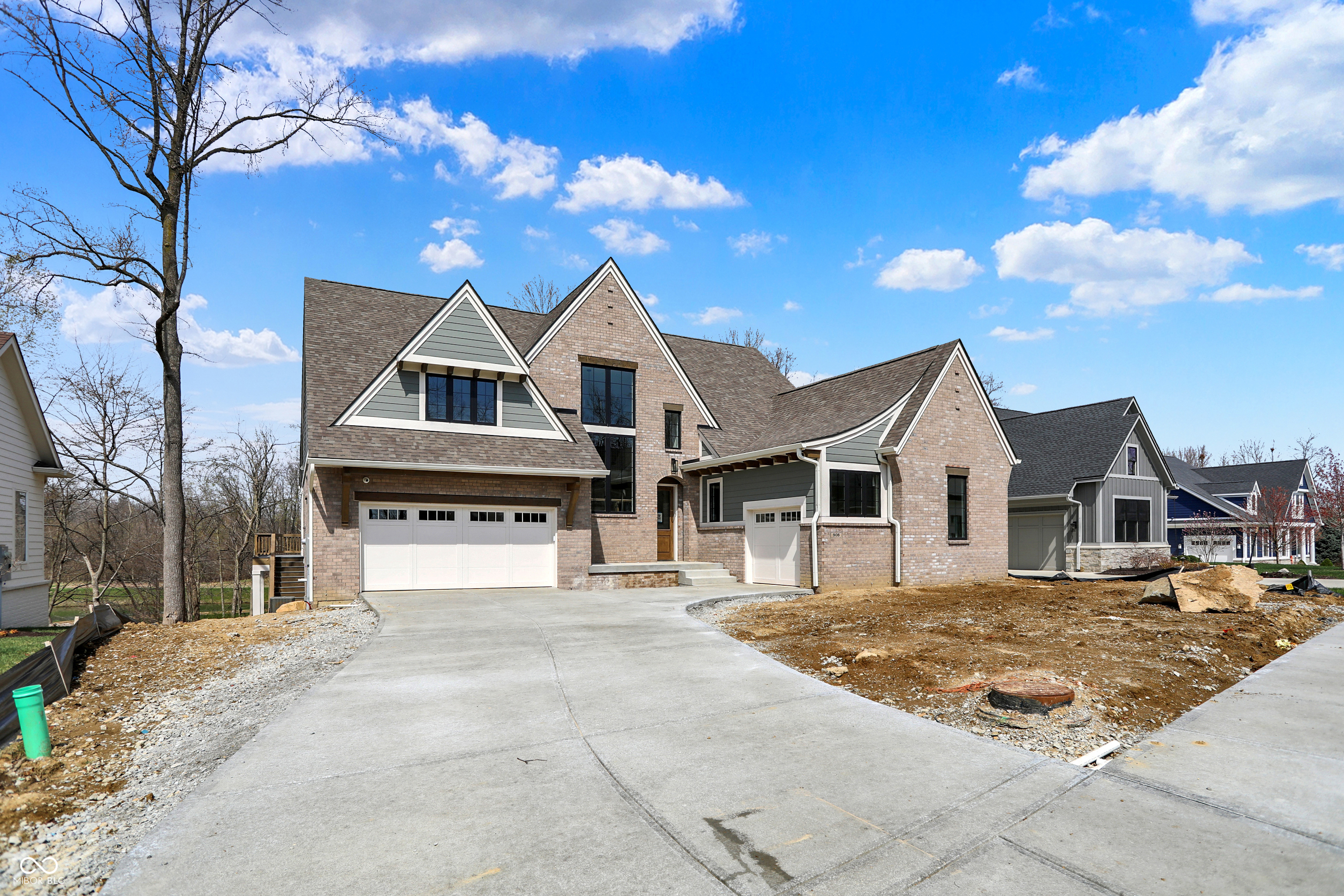 908 Oak Terrace Road