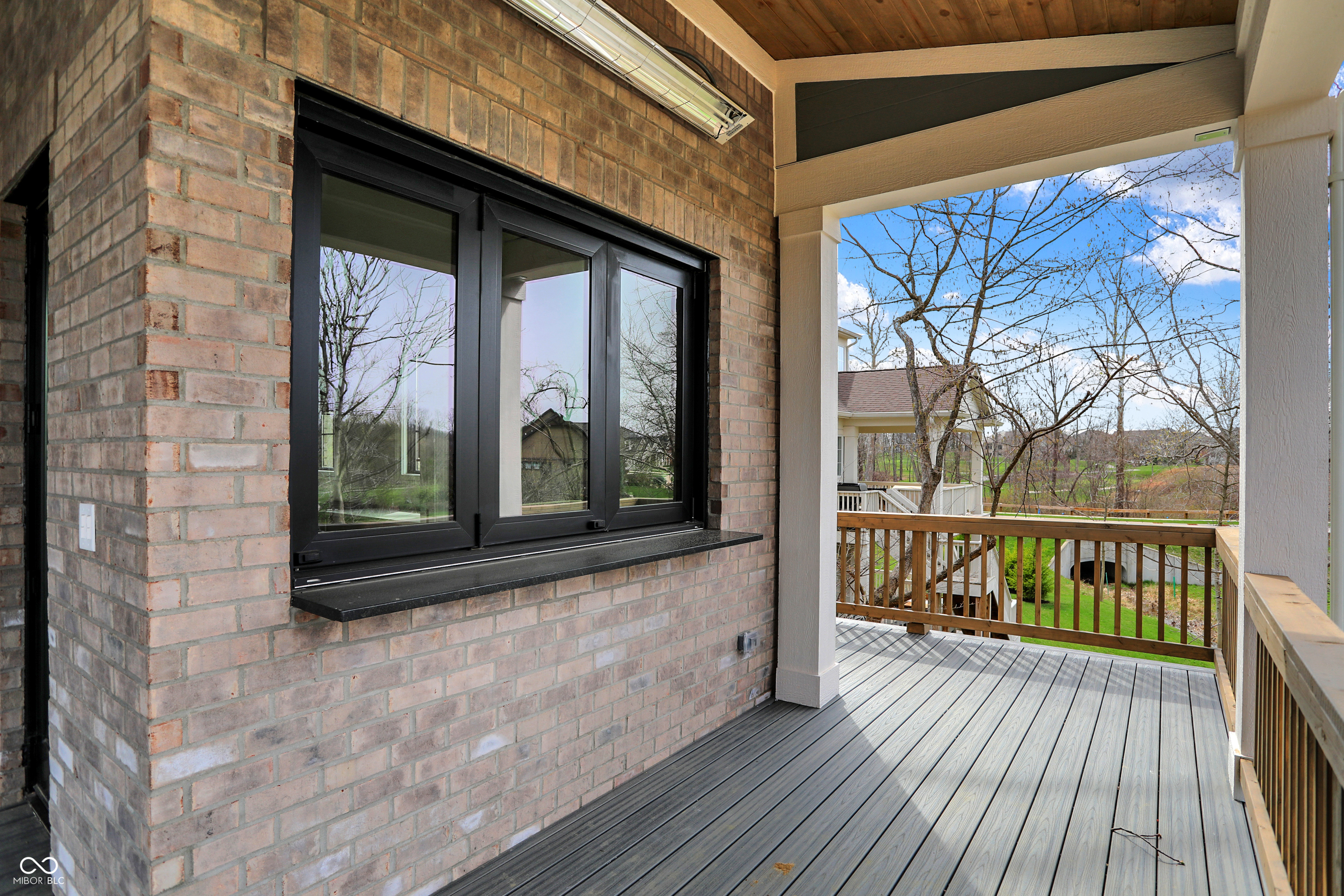 908 Oak Terrace Road