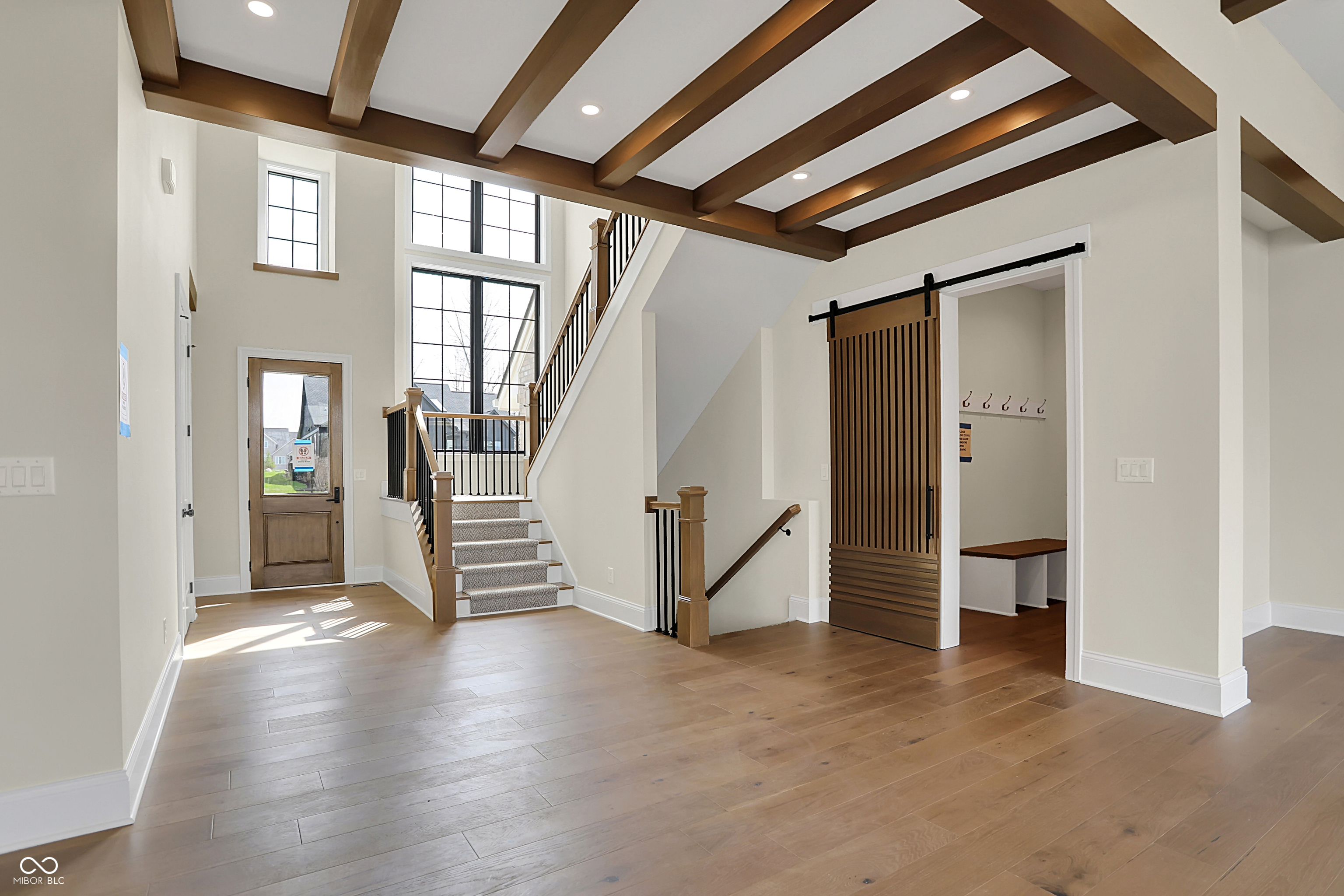 908 Oak Terrace Road