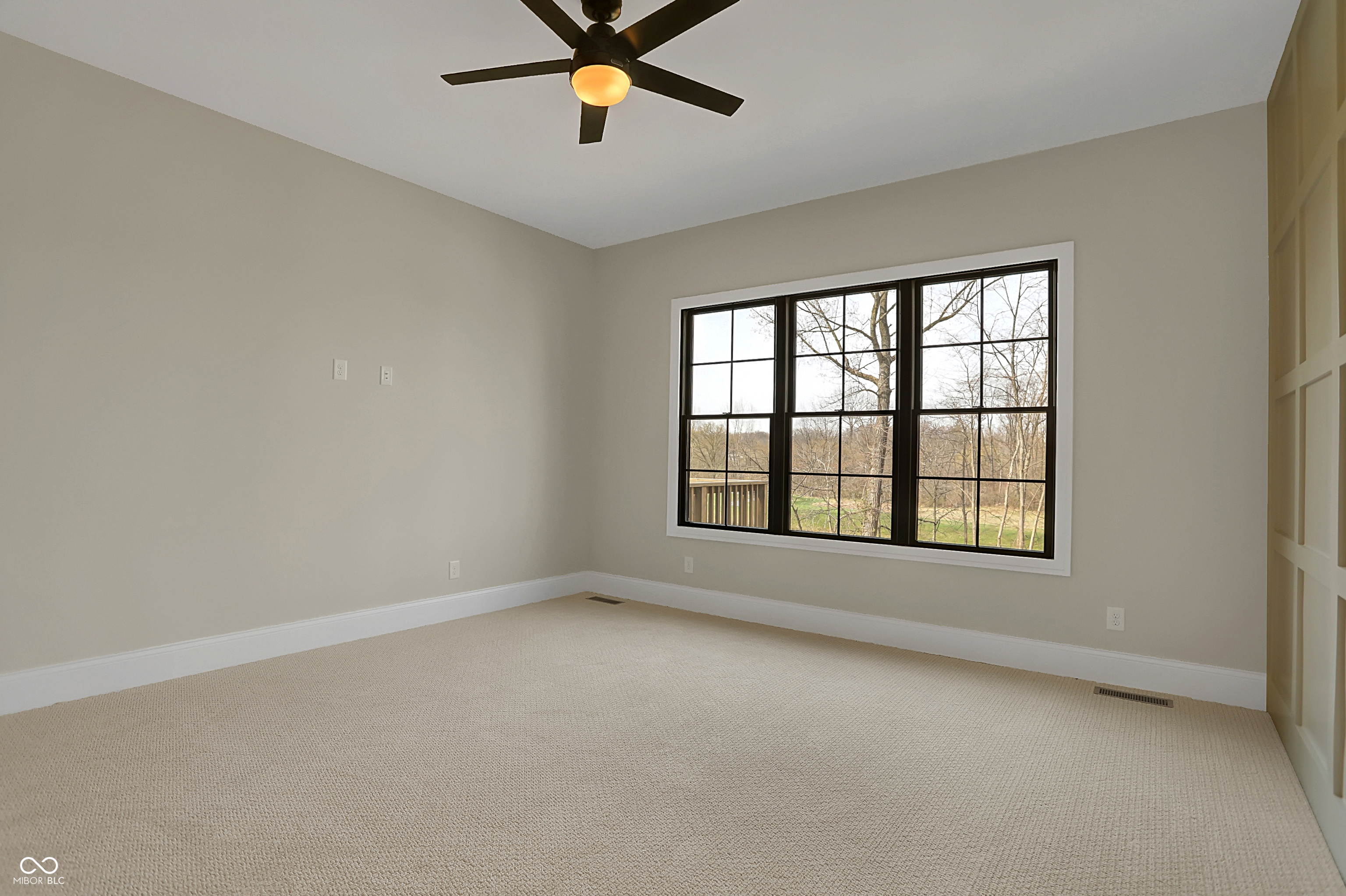 908 Oak Terrace Road