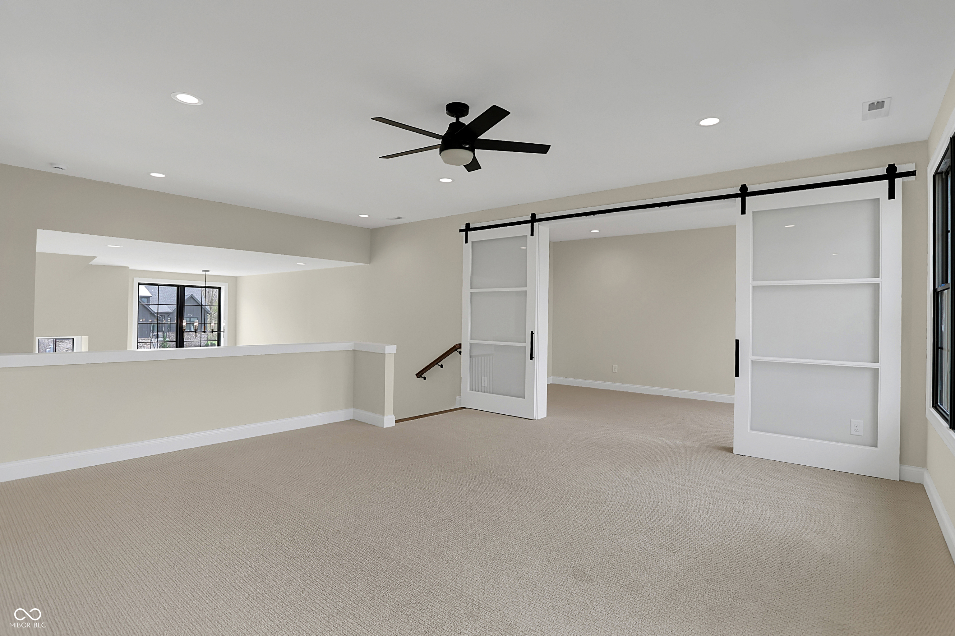 908 Oak Terrace Road