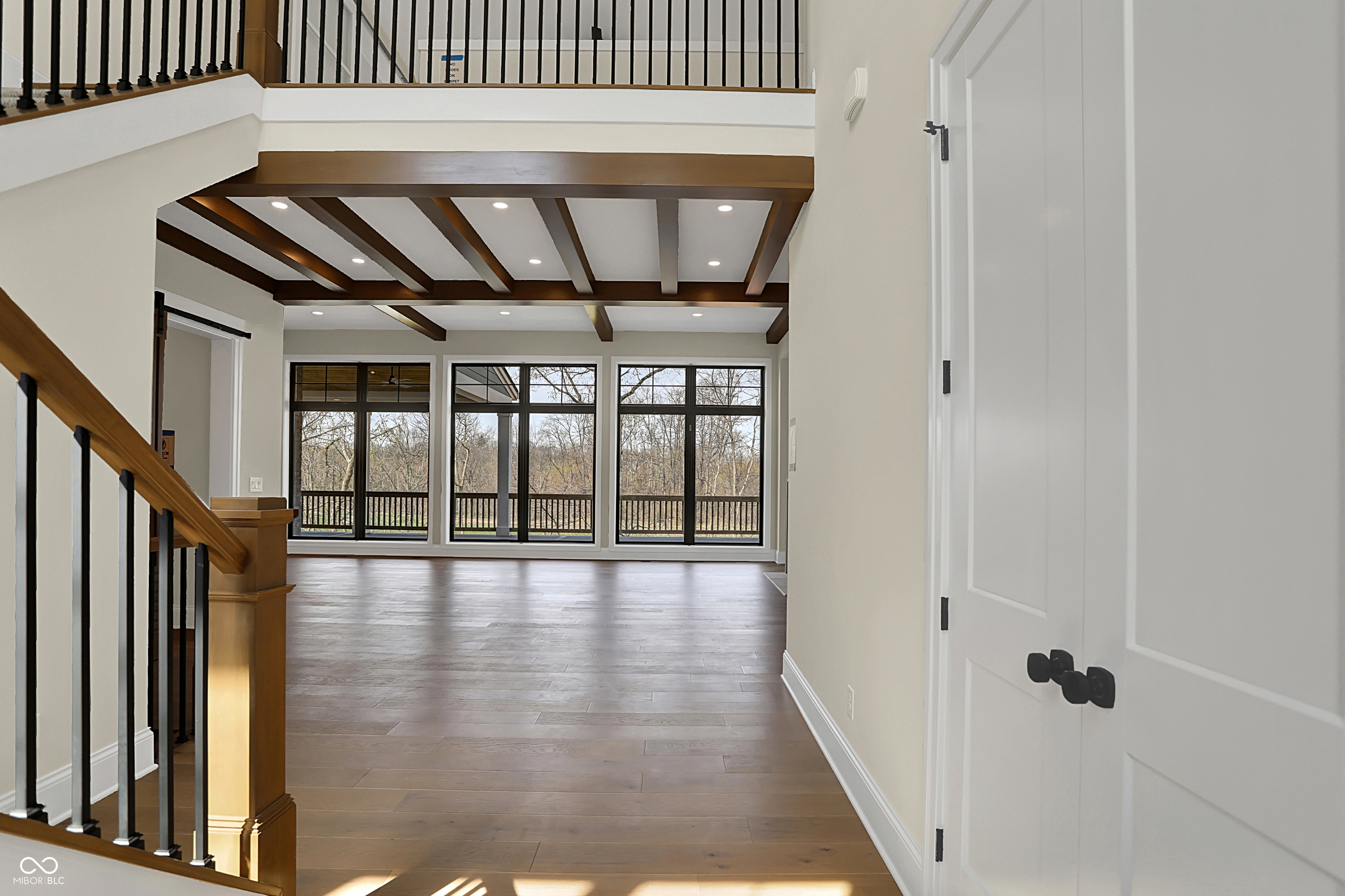 908 Oak Terrace Road