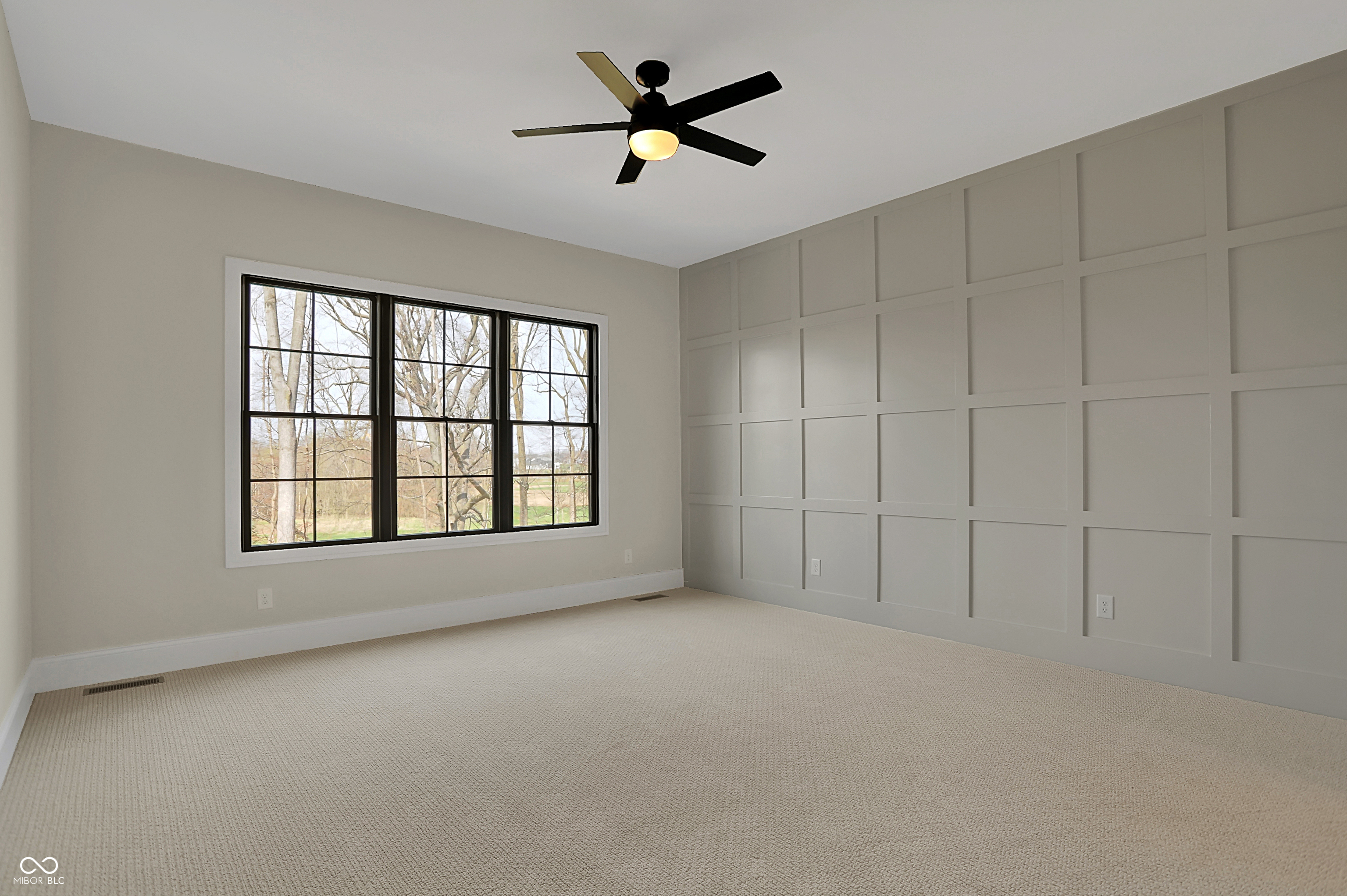 908 Oak Terrace Road