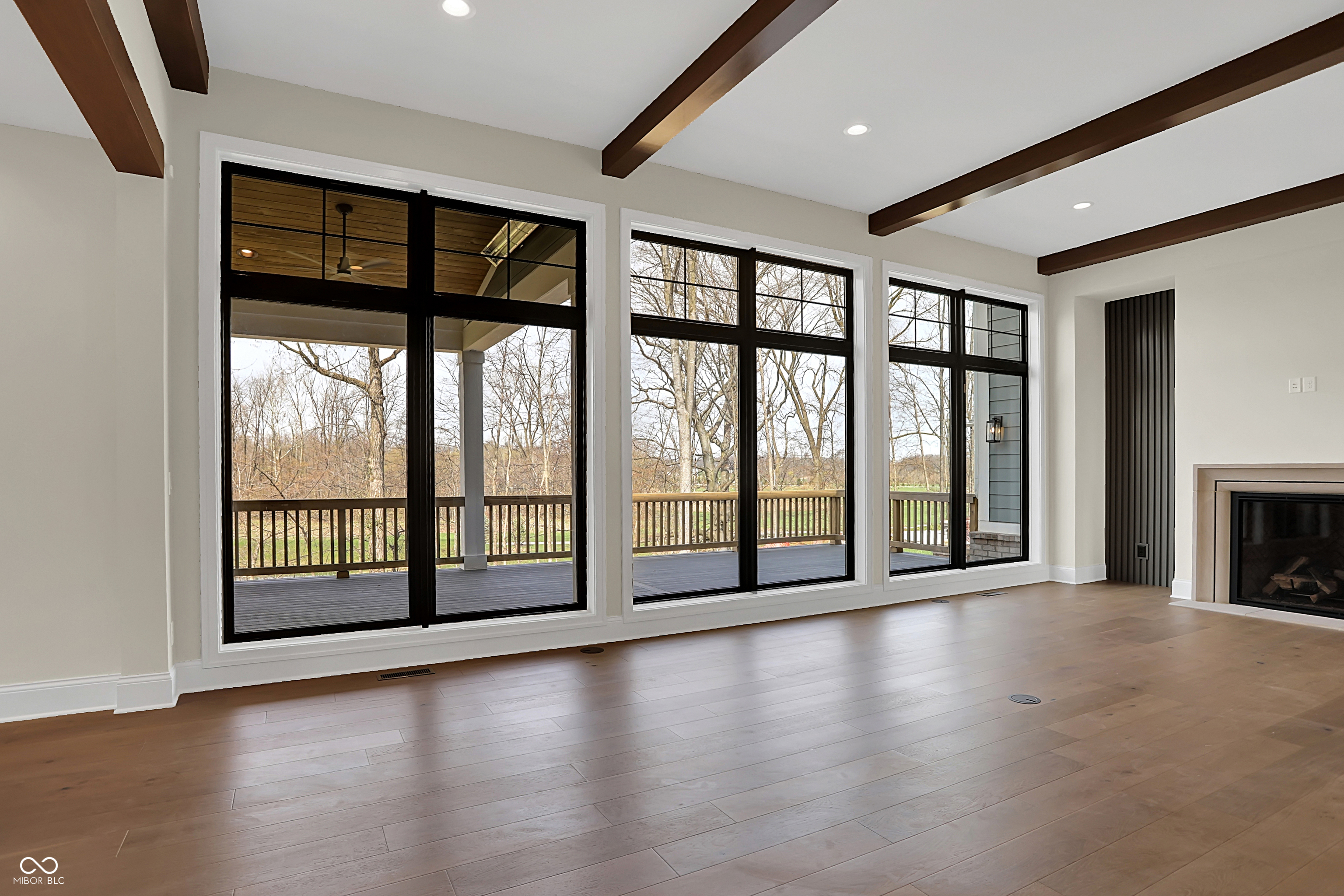 908 Oak Terrace Road