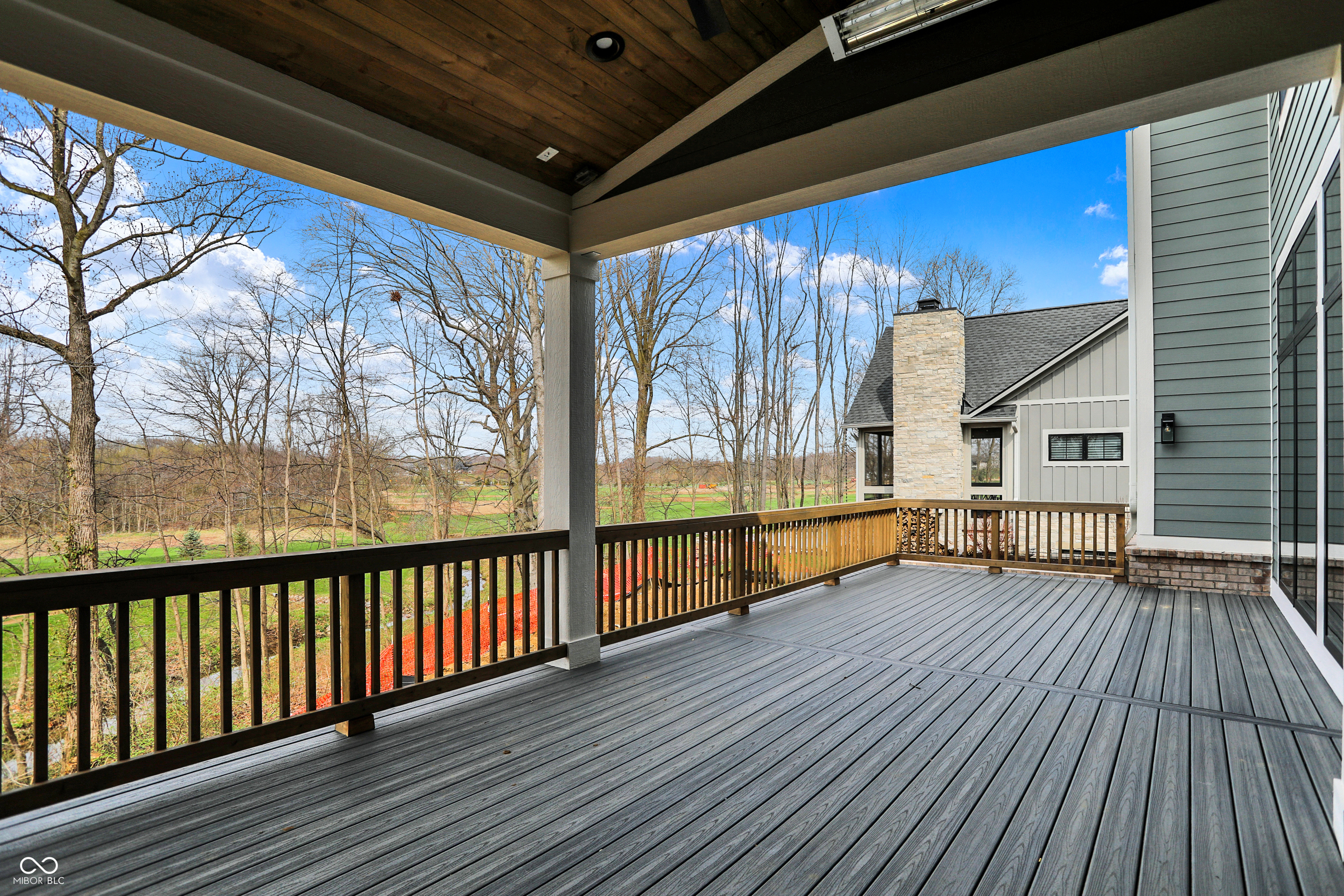 908 Oak Terrace Road