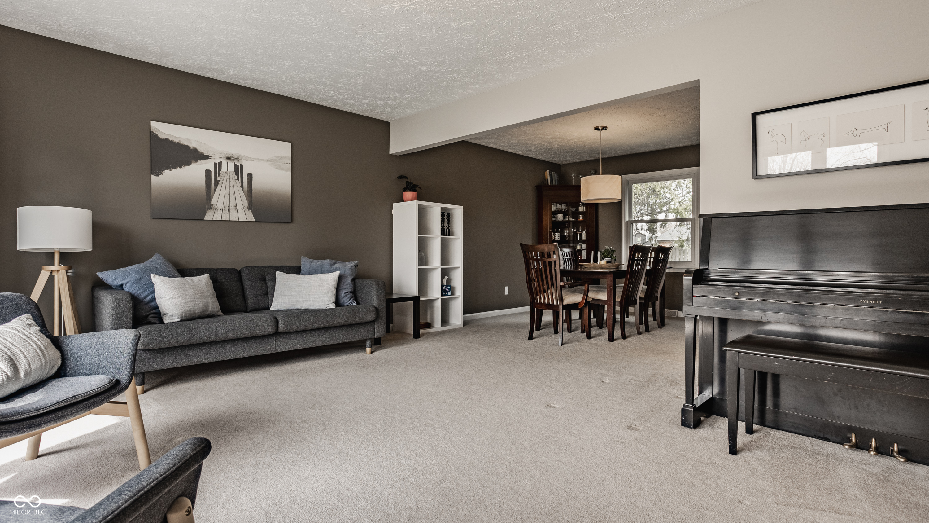 4528 Brookshire Parkway